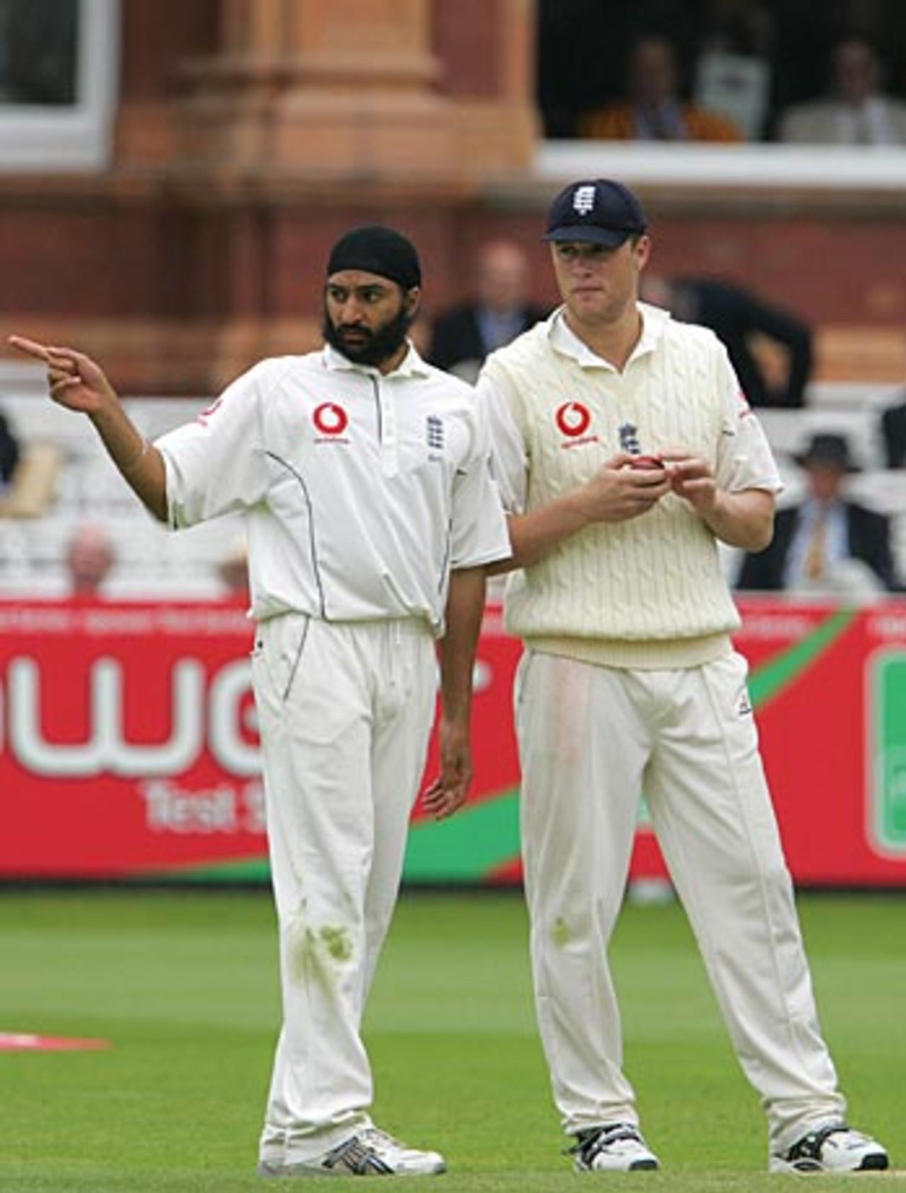 Where do you want them? Andrew Flintoff allows Monty Panesar to alter his field, England v Sri Lanka, 1st Test, Lord's, May 13, 2006