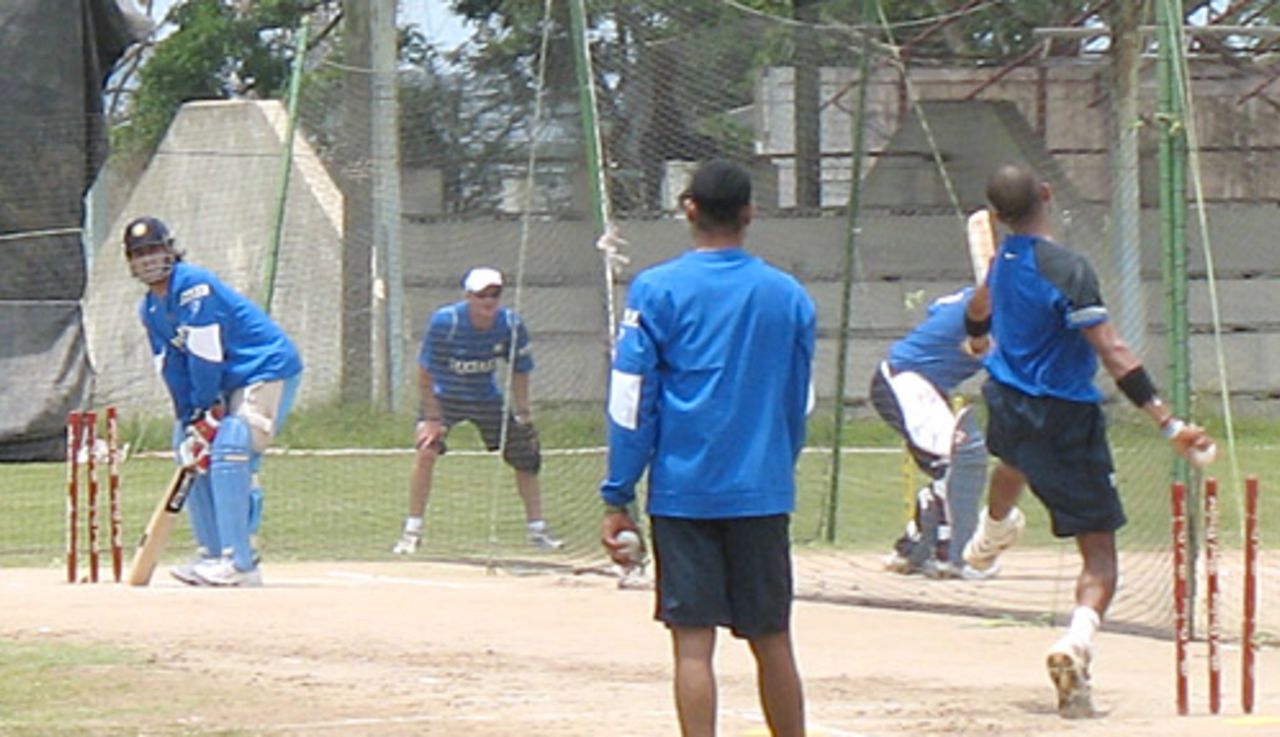 S Sreesanth bowls to Mahendra Singh Dhoni in the nets
