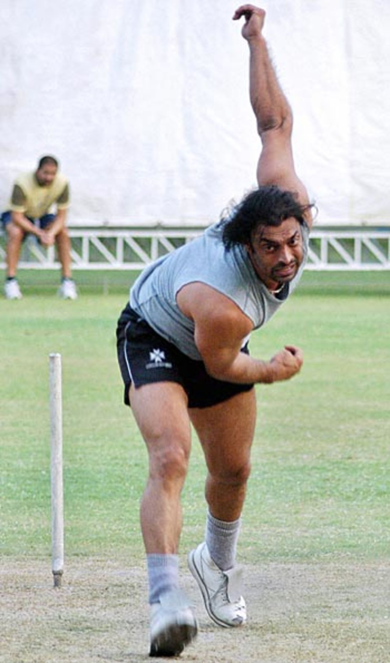 Shoaib Akhtar is back from injury for Pakistan