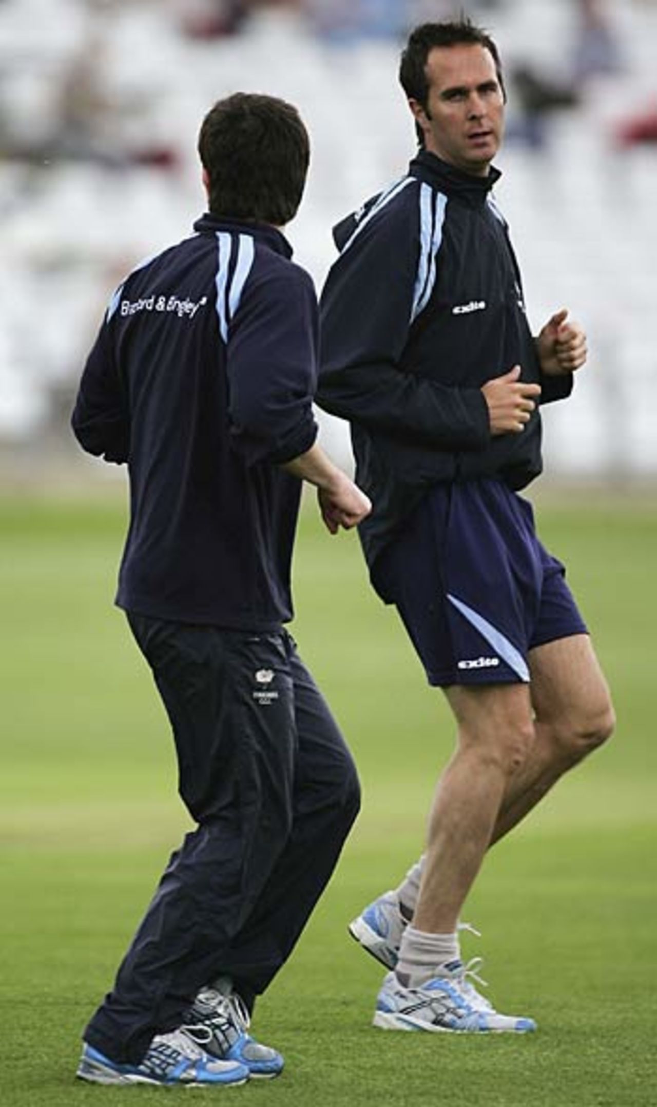 Michael Vaughan Tests Out His Knee Espncricinfo Michael Vaughan Tests Out His Knee Espncricinfo
