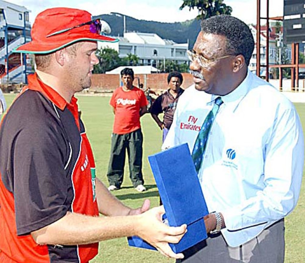 Piet Rinke collects his Man-of-the-Match award from Clive Lloyd, Canada v Zimbabwe, Tri-Nation ODI, Trinidad, May 16, 2006