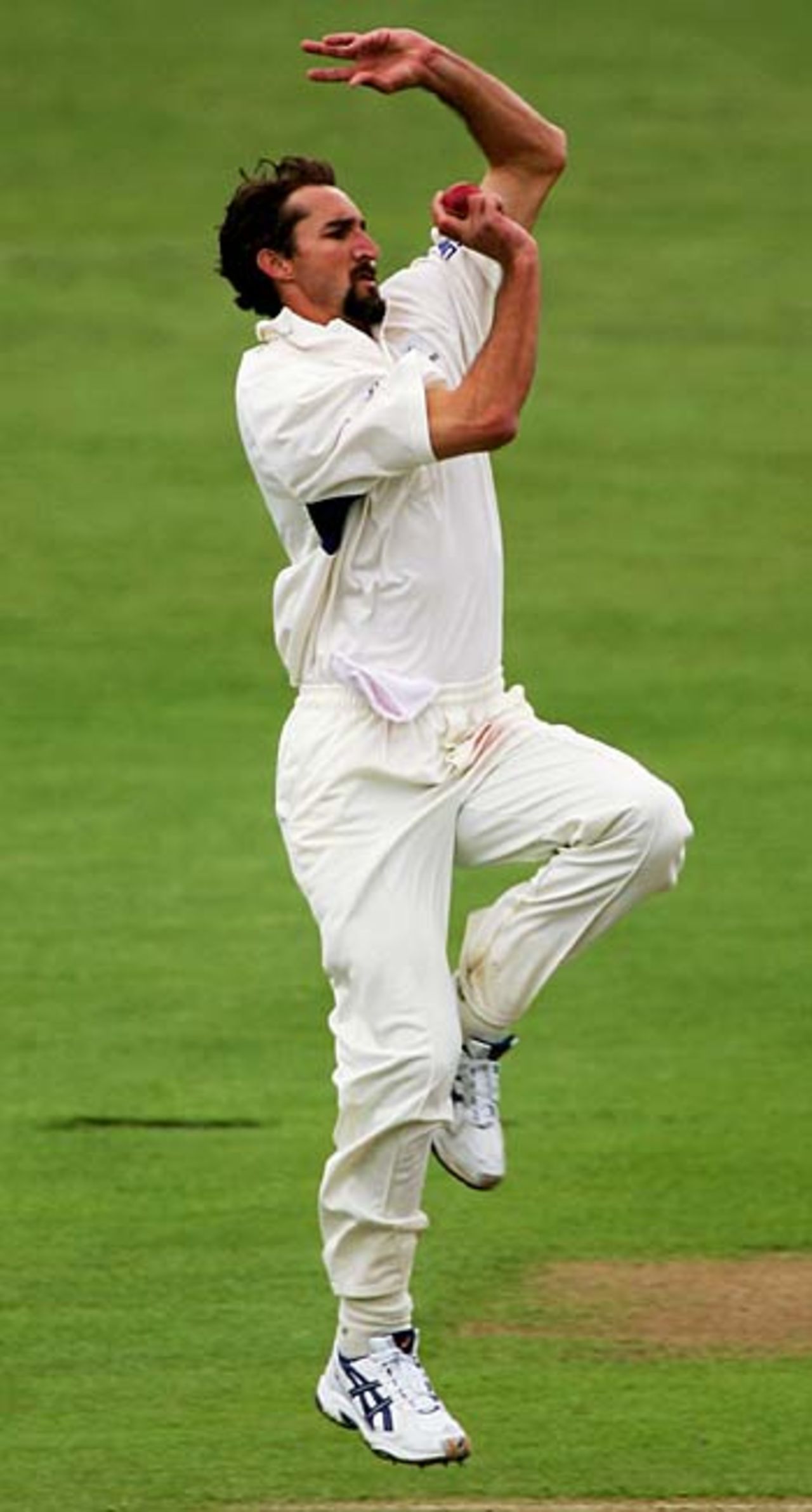 Jason Gillespie bowling in the Roses match, Yorkshire v Lancashire, Headingley, May 17, 2006