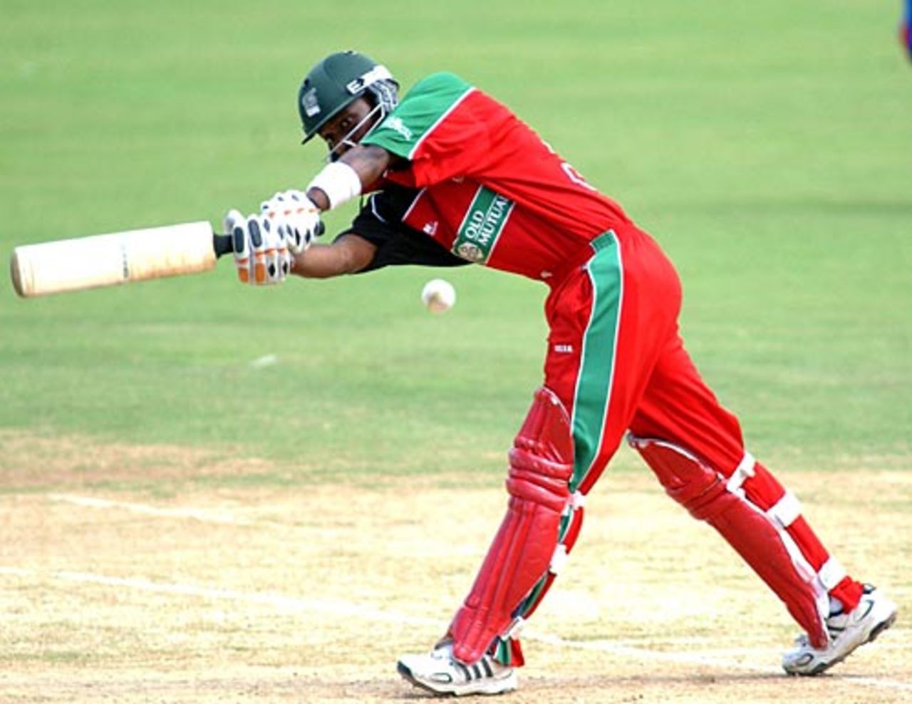 Vusi Sibanda in attacking mode, Bermuda v Zimbabwe, Tri-Nation ODI, Trinidad, May 18, 2006