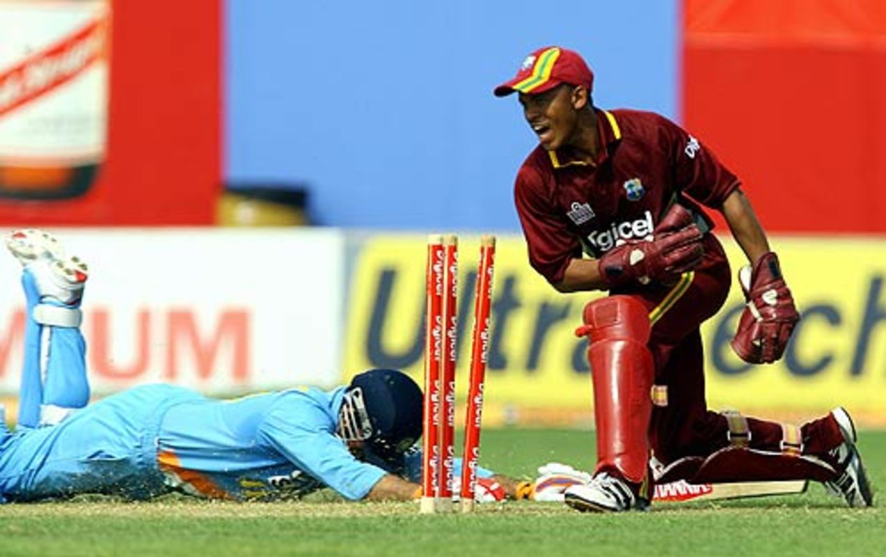 Carlton Baugh whips off the bails and Virender Sehwag's dive is in vain, West Indies v India, 1st ODI, Kingston, May 18, 2006