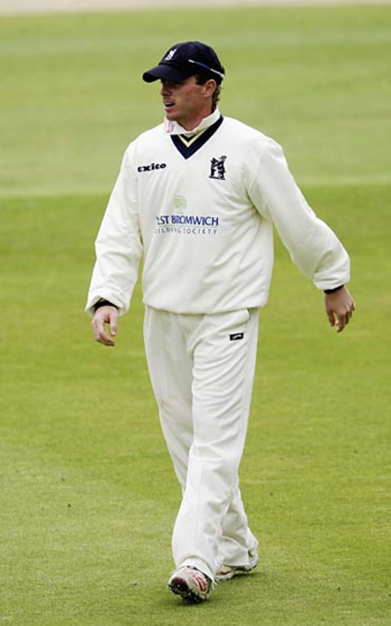 Ian Bell fields against Middlesex after being left out of the England Test squad, Middlesex v Warwickshire, County Championship, Lord's, May 24, 2006