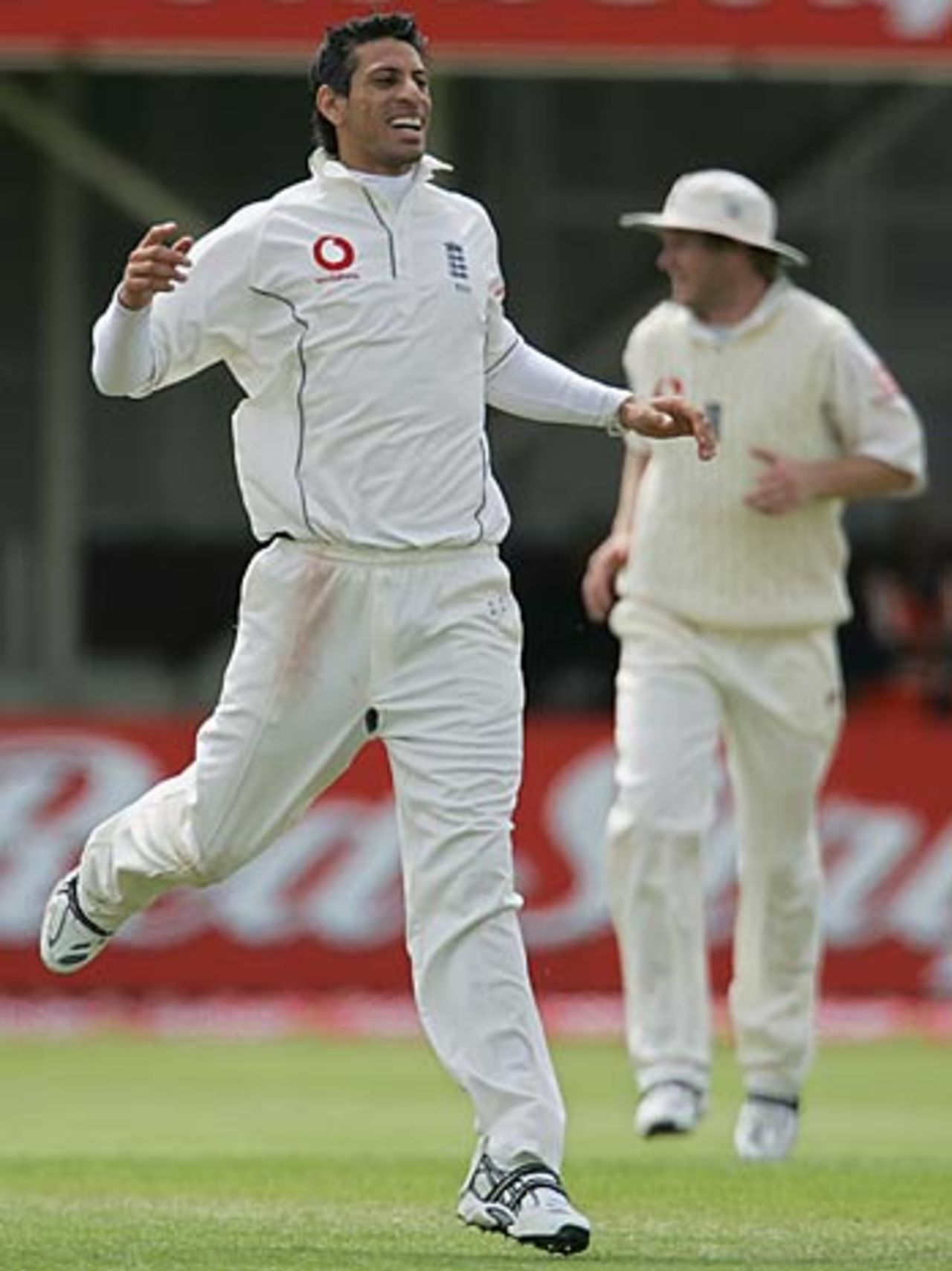 Sajid Mahmood claims England's sixth wicket when he removes Farveez Maharoof, England v Sri Lanka, 2nd Test, Edgbaston, May 25, 2006