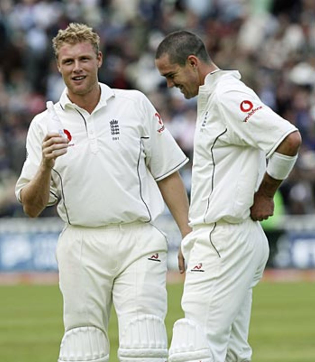 Andrew Flintoff and Kevin Pietersen share a joke and a drink, 2nd Test, Edgbaston, May 26, 2006