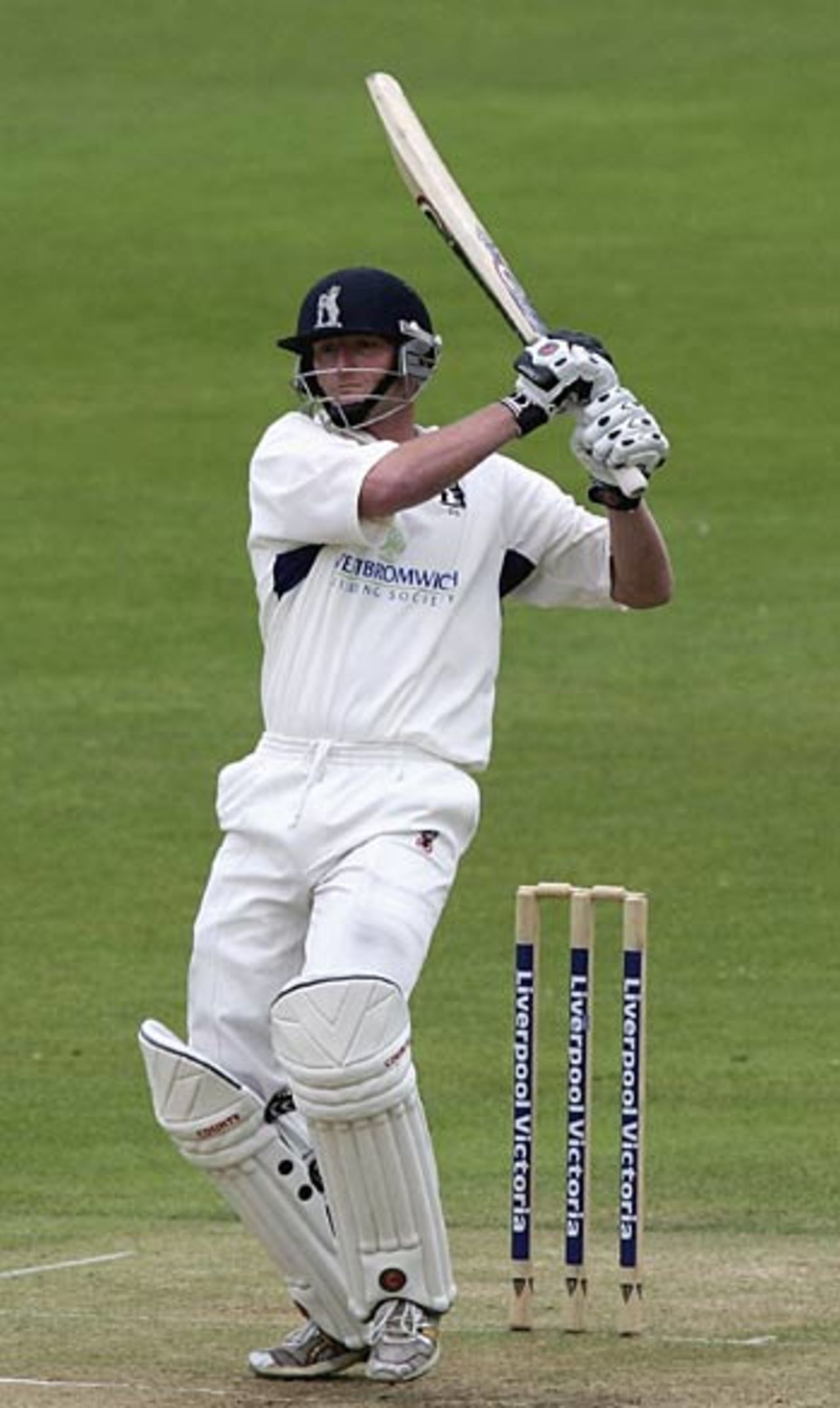 Dougie Brown pulls through mid on, Middlesex v Warwickshire, County Championship, Lord's, May 27, 2006