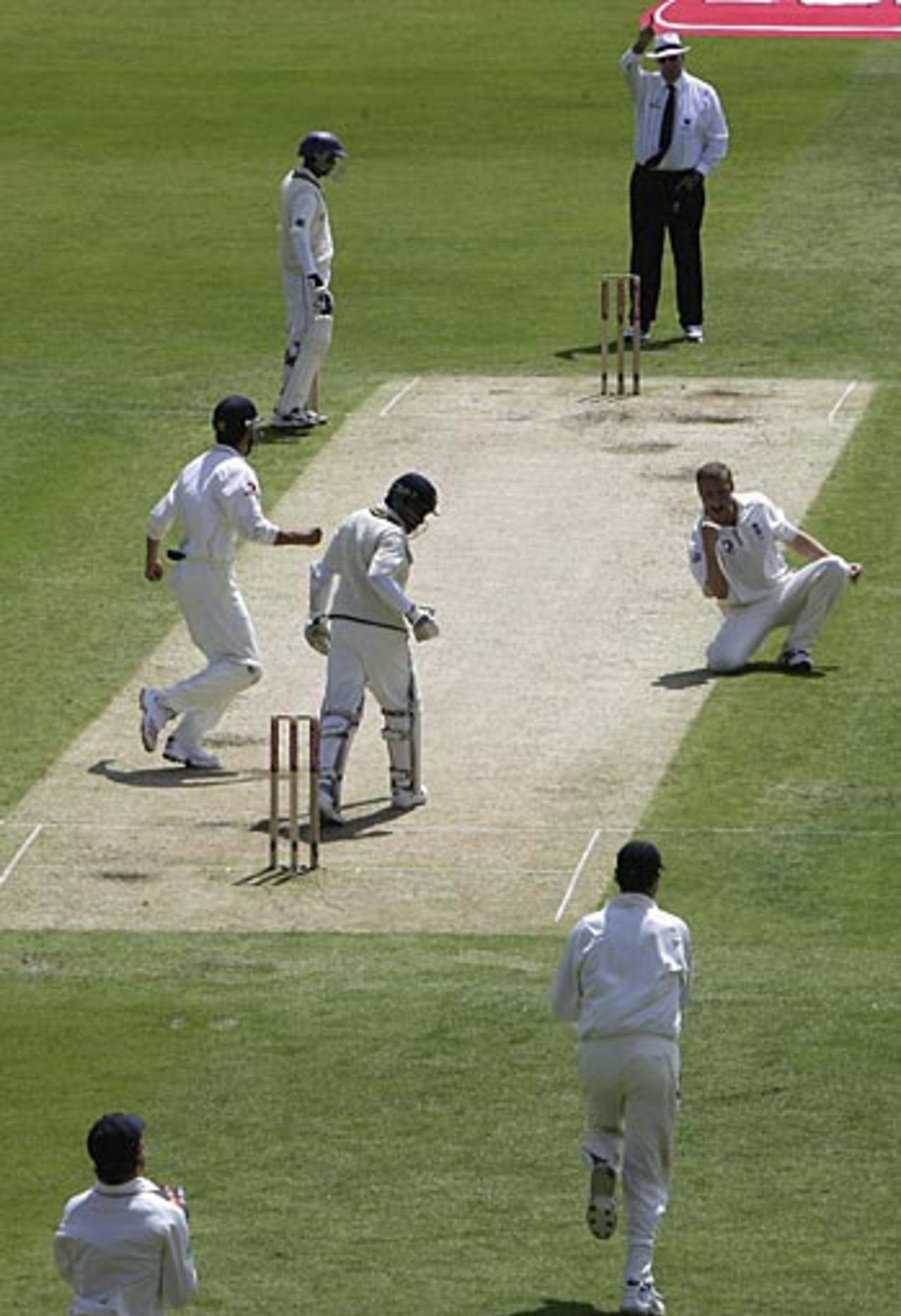 Andrew Flintoff celebrates dismissing Mahela Jayawardene, just before lunch, England v Sri Lanka, 3rd Test, Trent Bridge, June 2, 2006