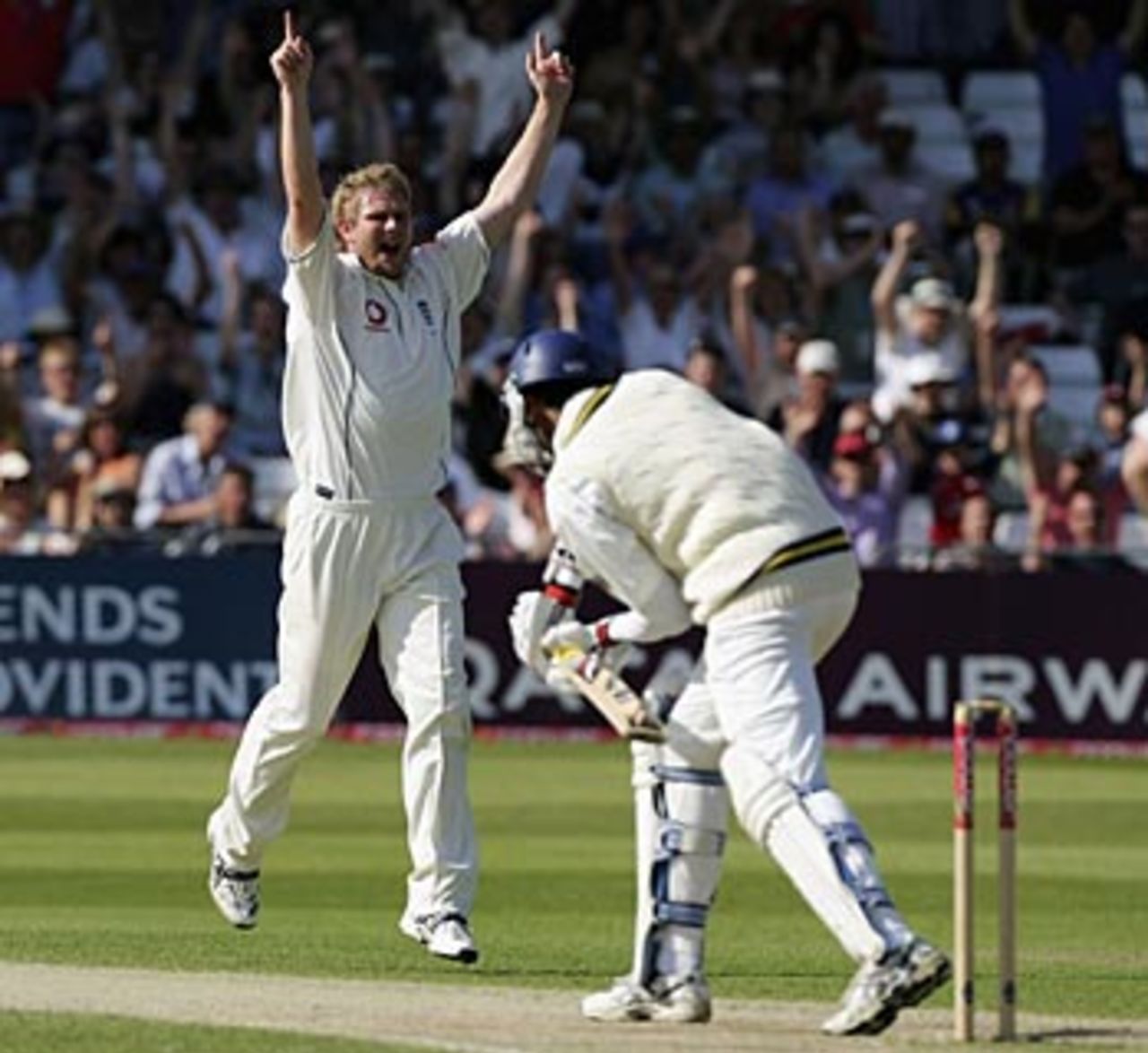Matthew Hoggard bowls Michael Vandort, England v Sri Lanka, 3rd Test, Trent Bridge, June 3, 2006
