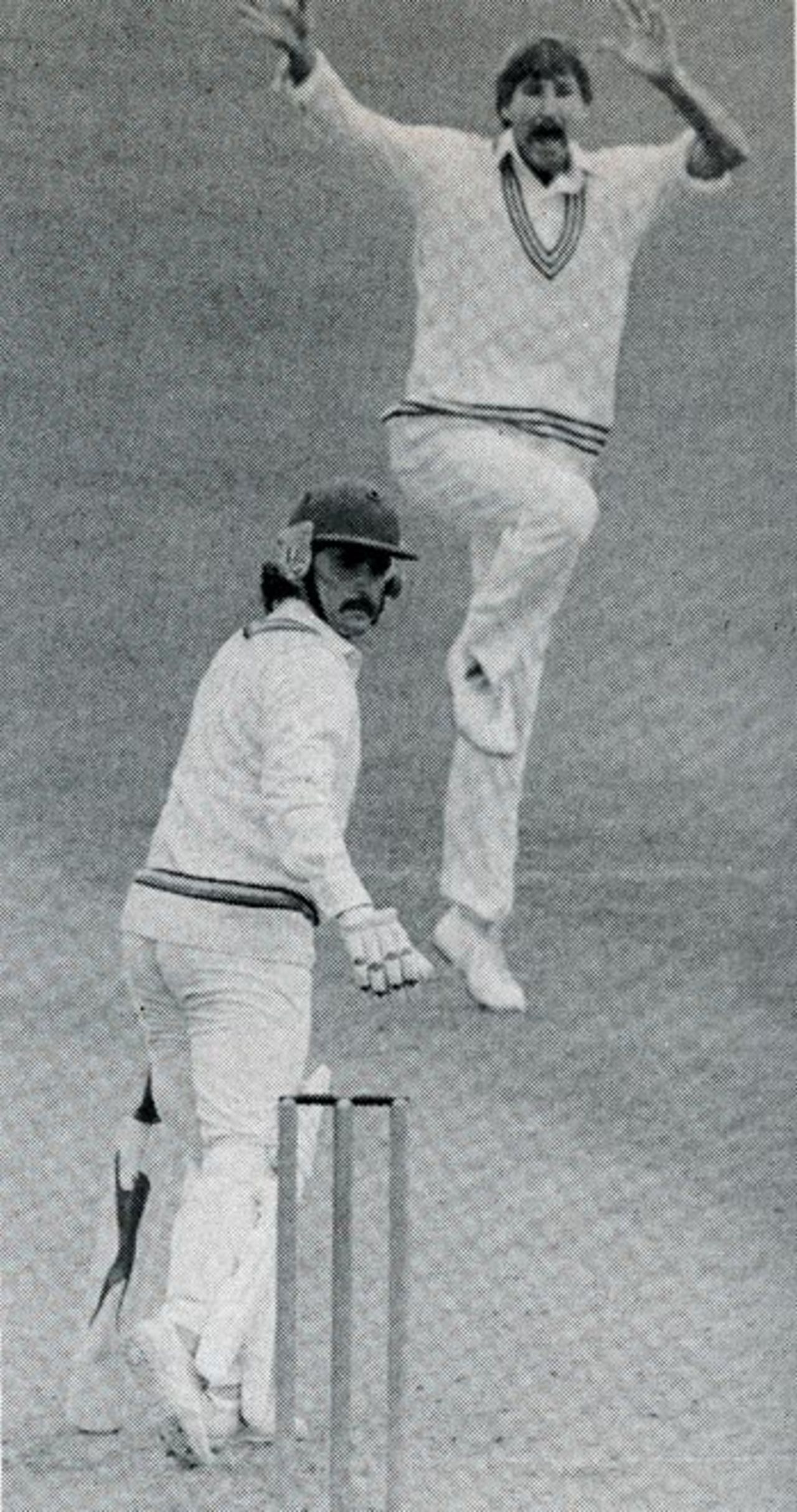 Ewen Chatfield has Allan Lamb caught behind, New Zealand v England, Christchurch, February 4, 1984