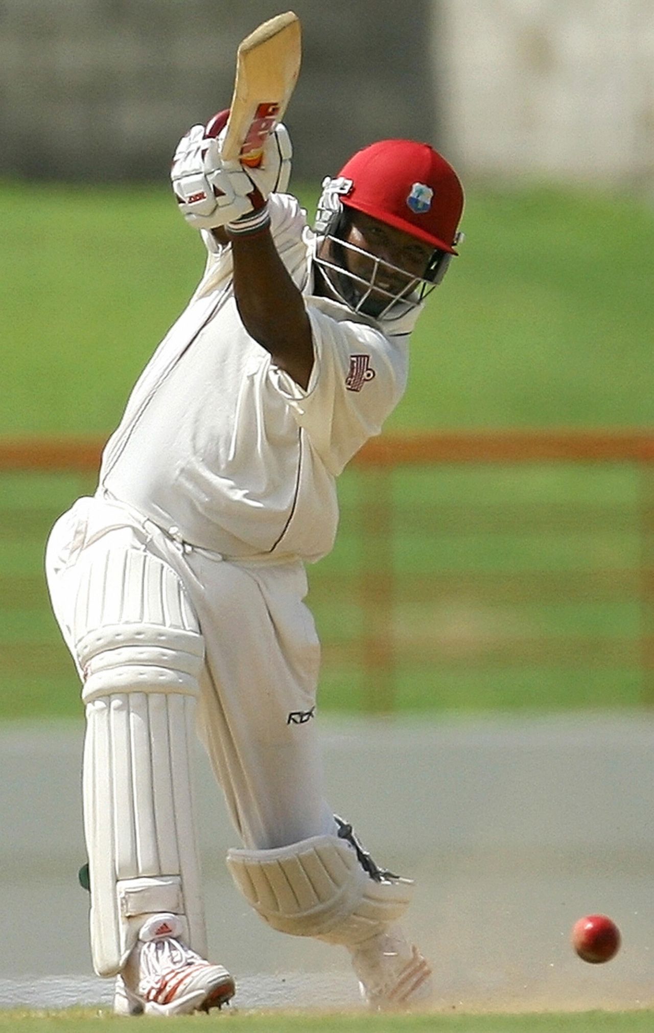 Brian Lara punishes an overpitched delivery to the boundary, West Indies v India, 2nd Test, St Lucia, 5th day, June 14, 2006