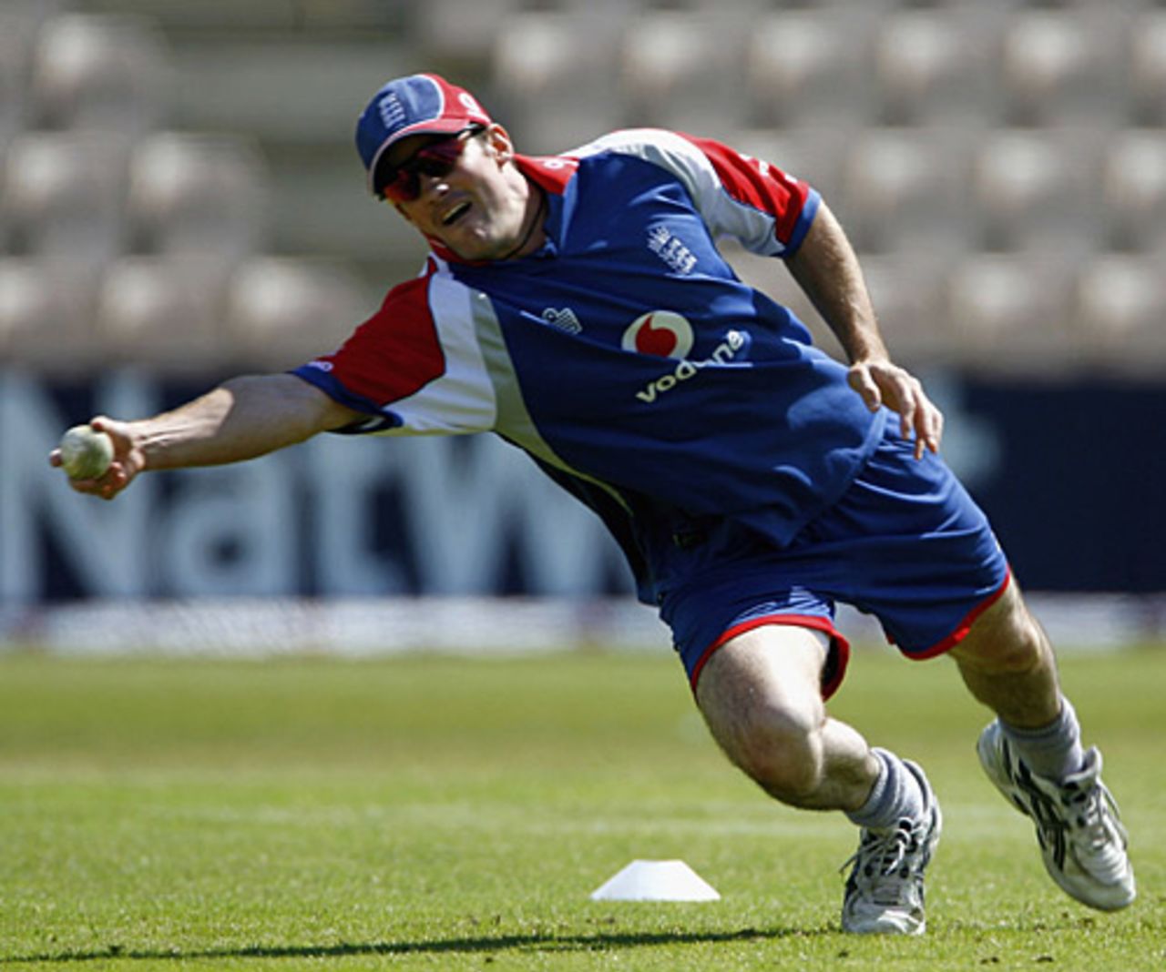 Andrew Strauss clings on to a catch during a fielding session, England v Sri Lanka, Twenty20, Southampton, June 15, 2006