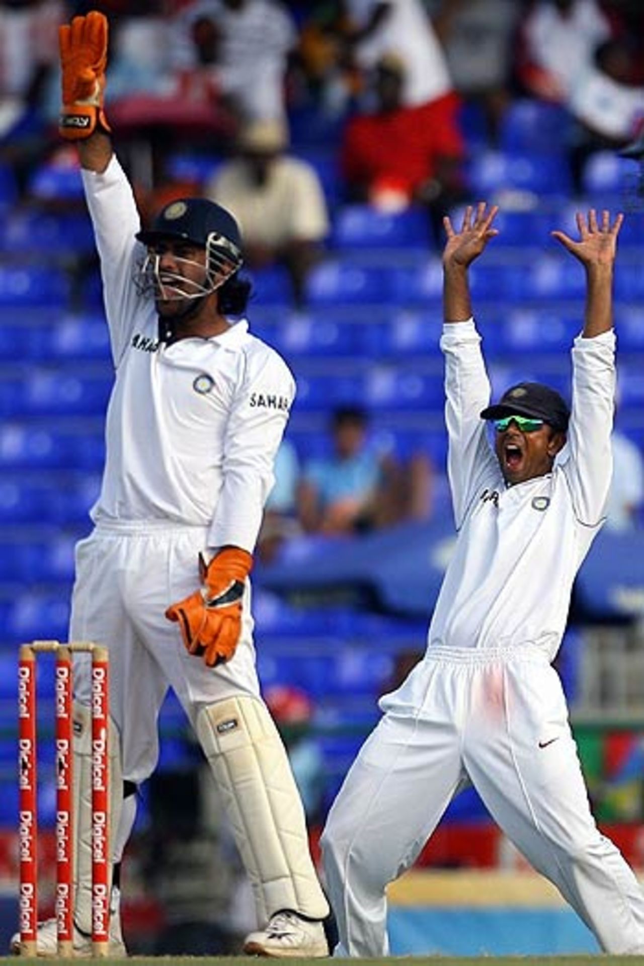 Mahendra Singh Dhoni and Rahul Dravid appeal unsuccessfully against Ramnaresh Sarwan, West Indies v India, 3rd Test, St Kitts, 1st day, June 22, 2006