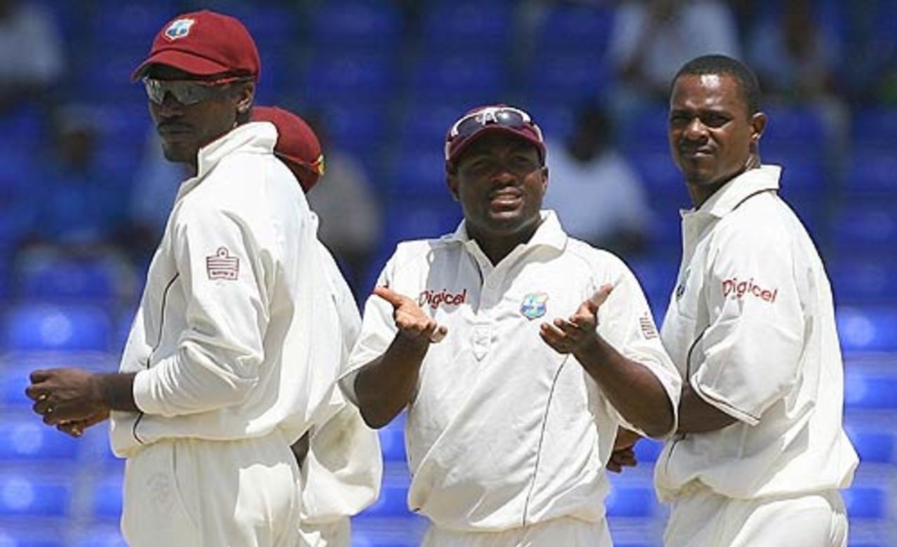 Brian Lara in an animated moment, West Indies v India, 3rd Test, St Kitts, 5th day, June 26, 2006