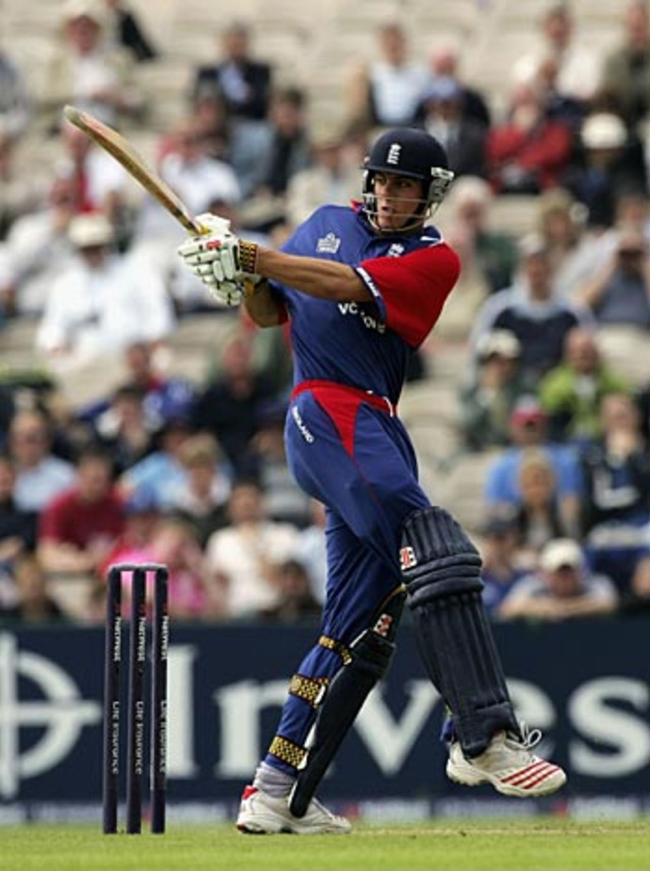 Alastair Cook pulls powerfully, England v Sri Lanka, 4th ODI, Old Trafford, June 28, 2006