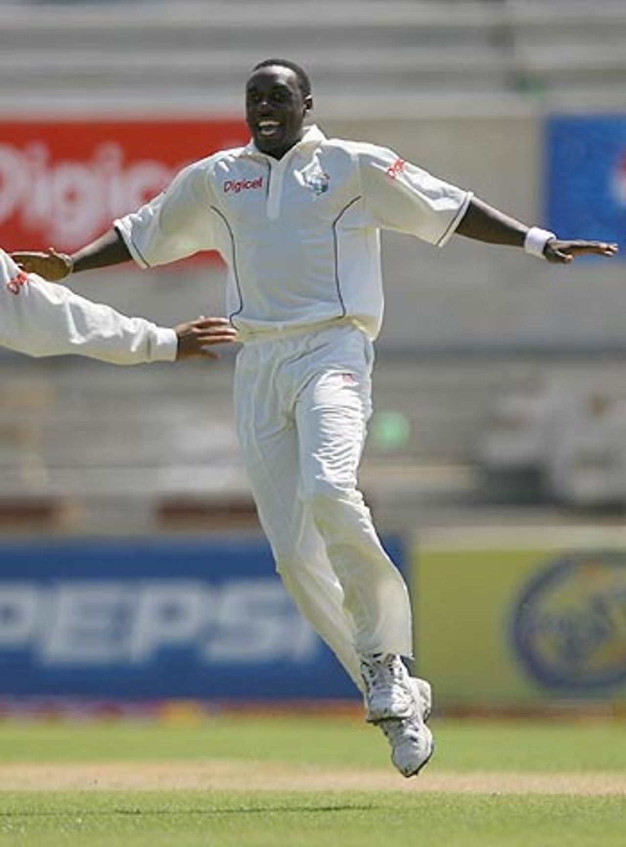 Pedro Collins is ecstatic after dismissing Virender Sehwag, West Indies v India, 4th Test, Jamaica, 1st day, June 30, 2006