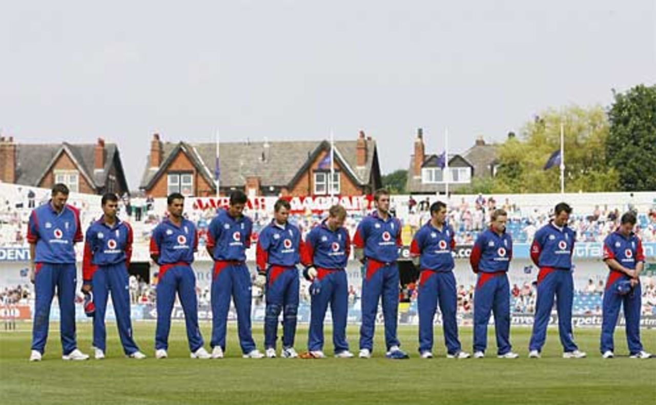 The England team line up for a minute's silence for Fred Trueman, England v Sri Lanka, 5th ODI, Headingley, July 1, 2006