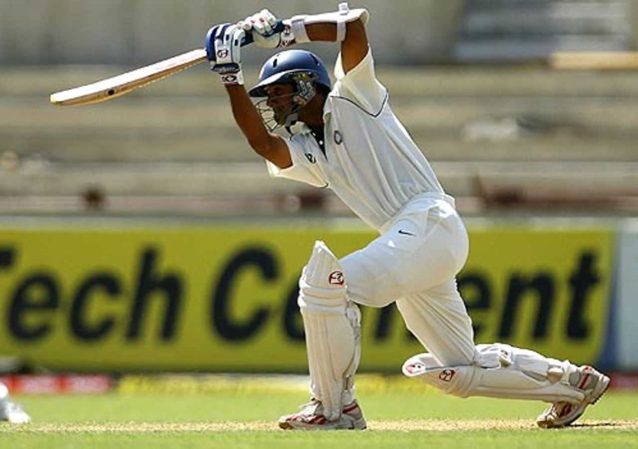 Rahul Dravid in a picture-perfect cover drive, West Indies v India, 4th Test, Jamaica, 2nd day, July 1, 2006