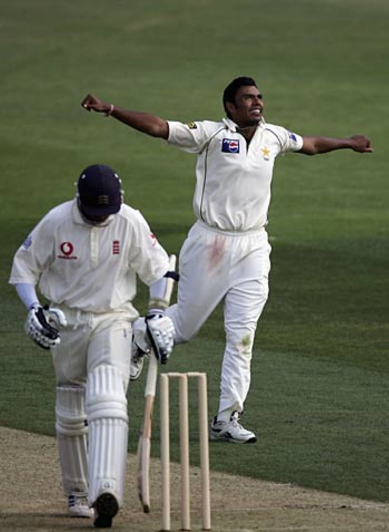 Danish Kaneria removes Owais Shah but England A enjoyed a strong first day, England A v Pakistanis, Canterbury, June 6, 2006