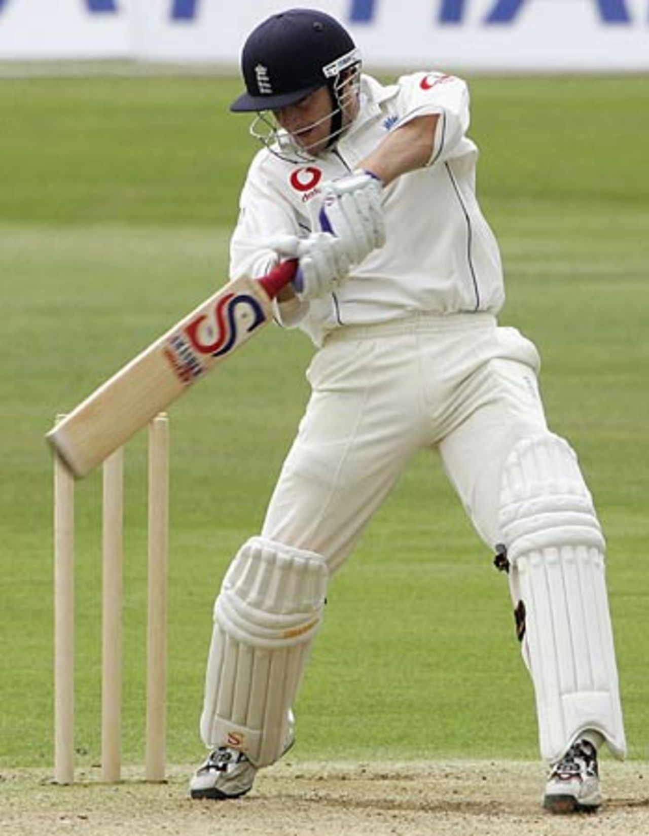 Chris Read cuts during his century as England A pile on the runs, England A v Pakistanis, Canterbury, June 7, 2006