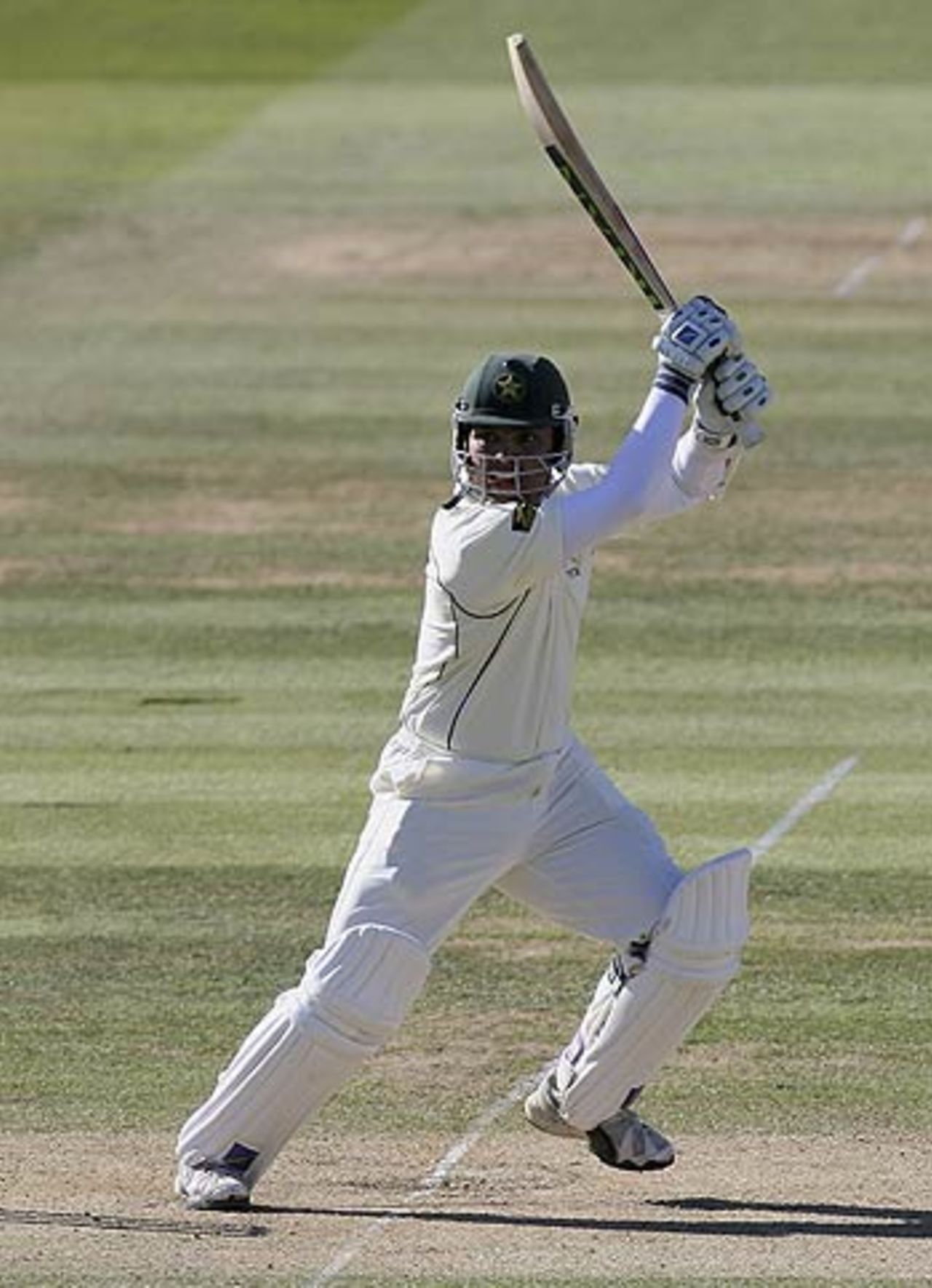 Kamran Akmal square drives on course to a fine fifty | ESPNcricinfo.com
