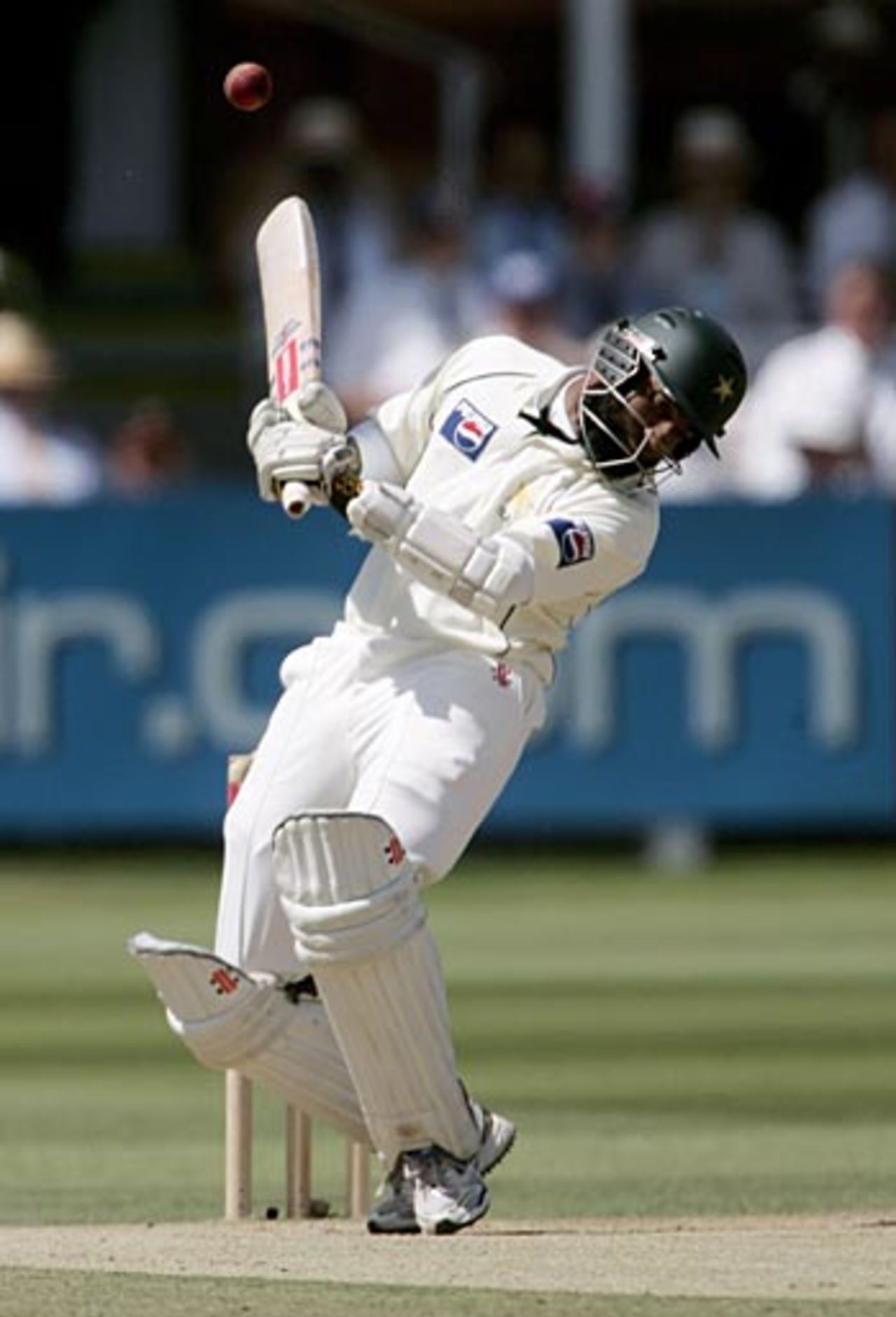 Mohammad Yousuf evades a bouncer, England v Pakistan, 1st Test, Lord's, July 16, 2006