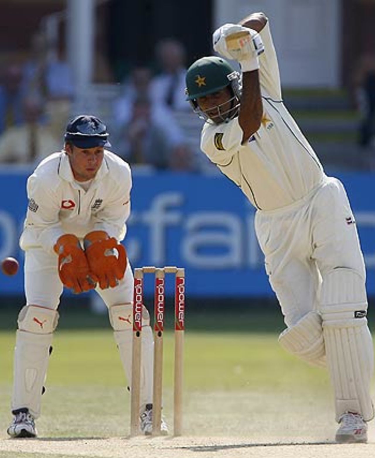 Abdul Razzaq's steady innings helped Pakistan avoid any alarms at the end, England v Pakistan, 1st Test, Lord's, July 17, 2006