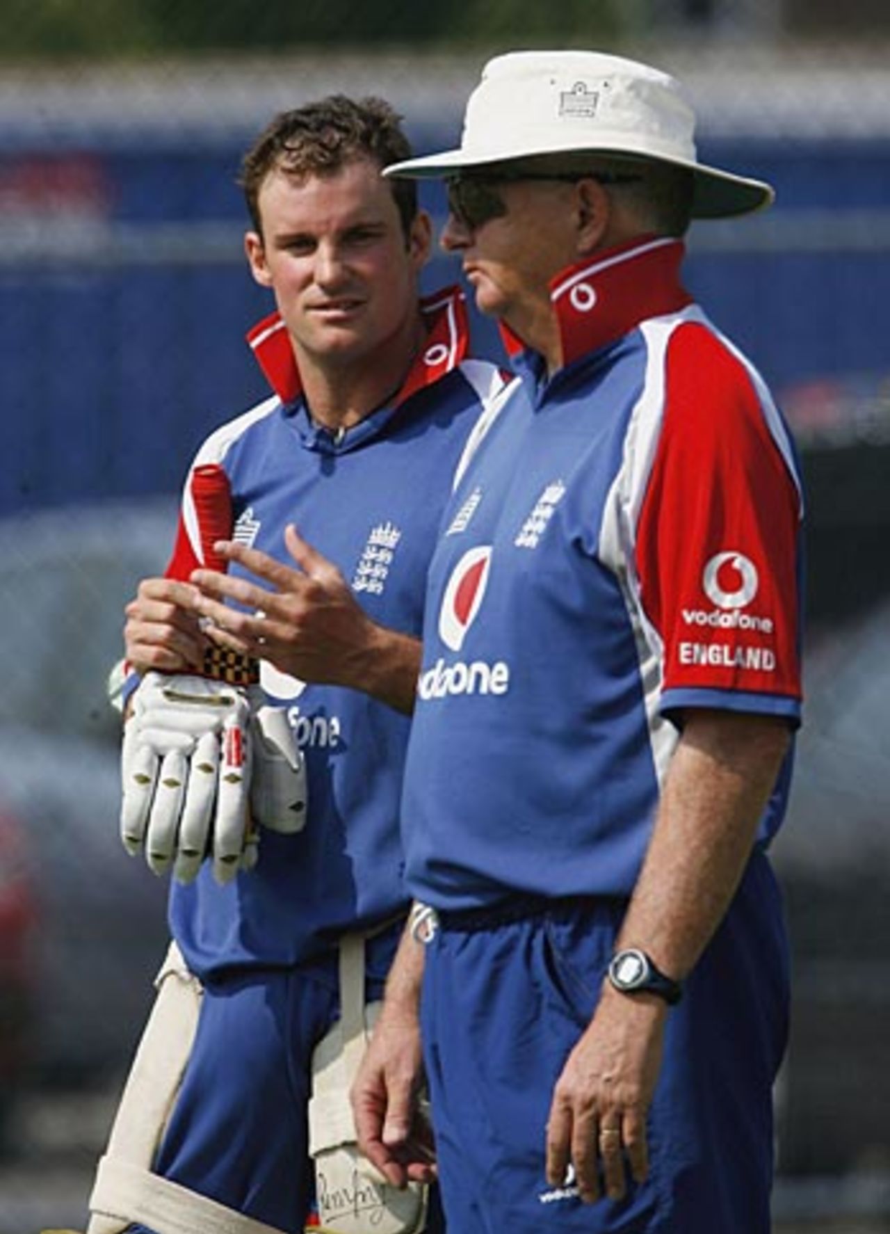 Much to ponder: Andrew Strauss and Duncan Fletcher discuss tactics ahead of the second Test against Pakistan, July 26, 2006