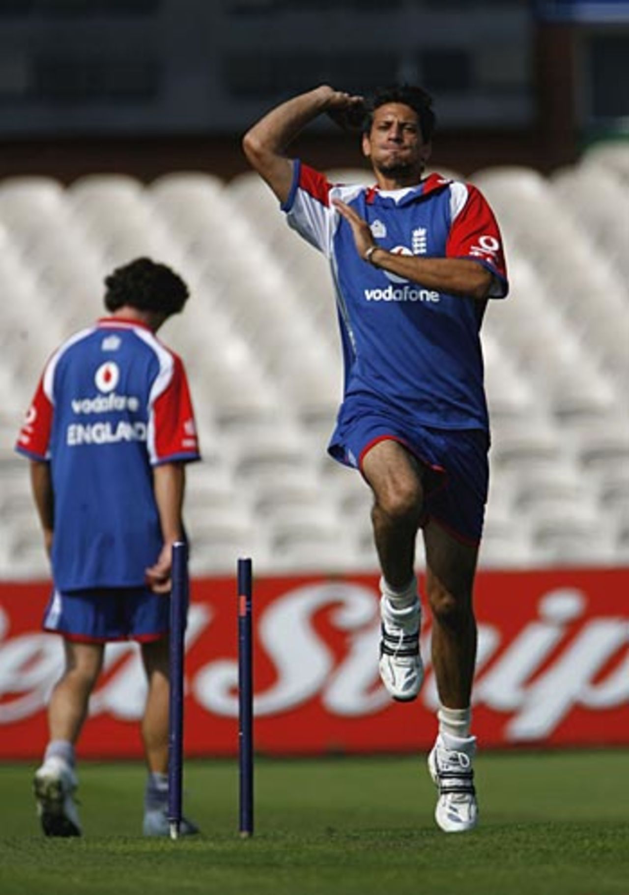 Sajid Mahmood roars into bowl during a training session ahead of the second Test against Pakistan, Old Trafford, July 26, 2006