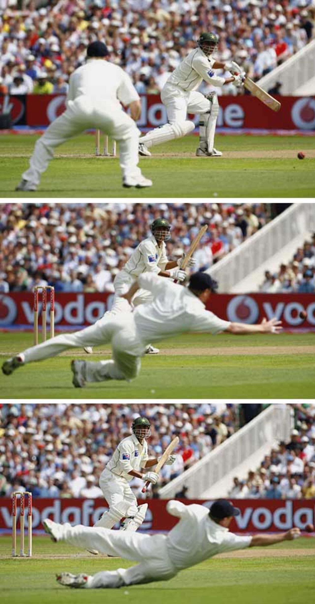 Younis Khan late-cuts, Paul Collingwood makes good ground, England v Pakistan, 2nd Test, Old Trafford, July 27, 2006