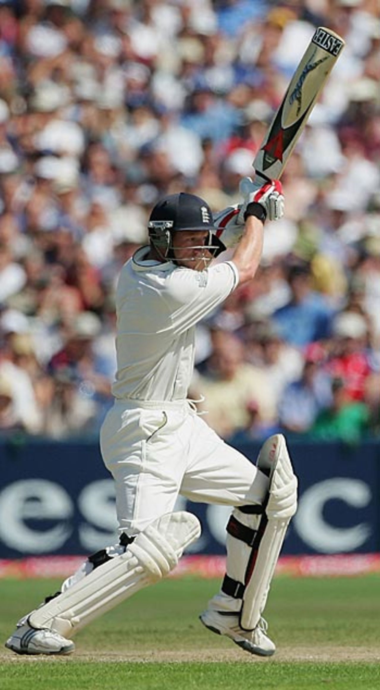 Paul Collingwood launches into a cover drive, England v Pakistan, 2nd Test, Old Trafford, July 28, 2006