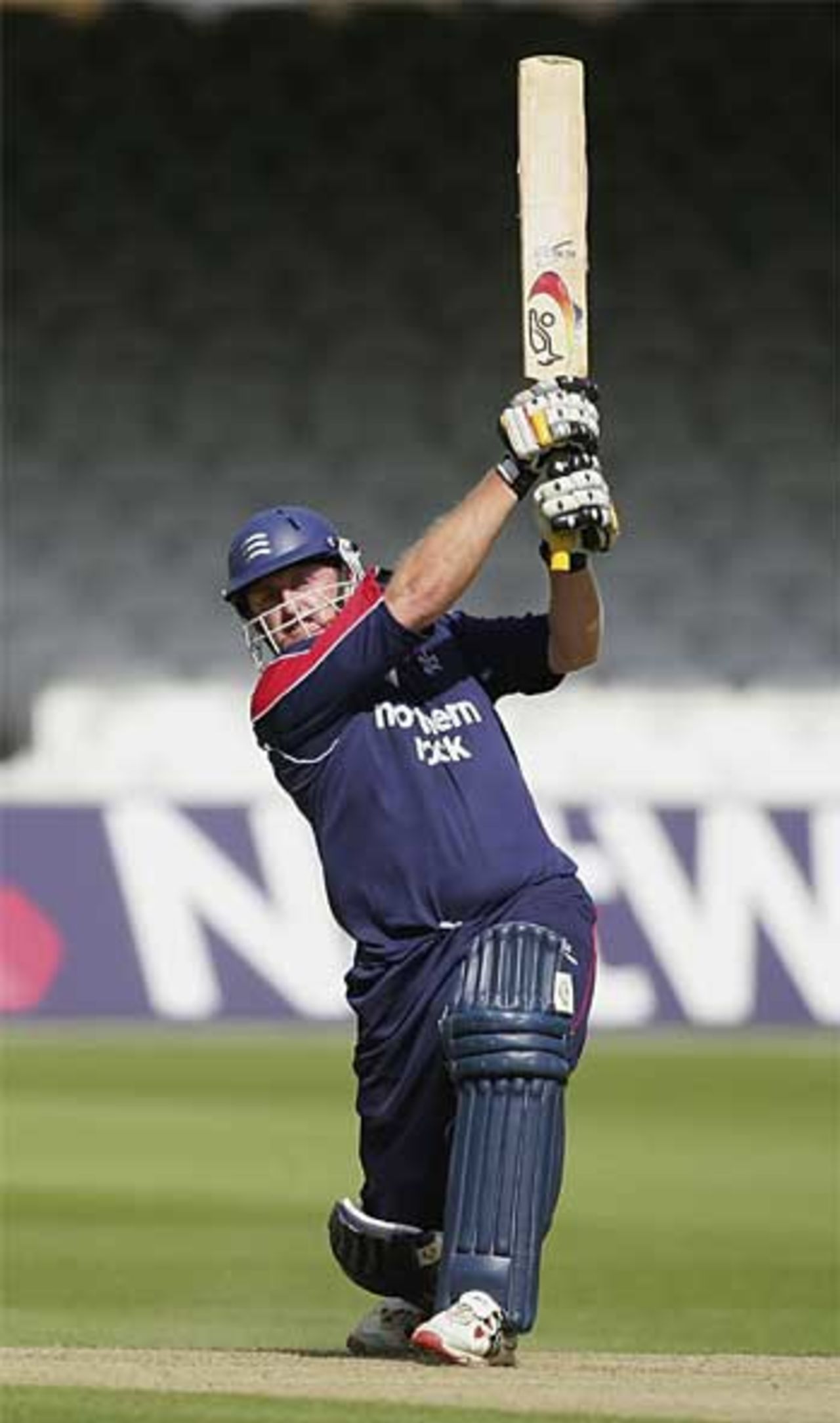 Scott Styris blasted 77 not out to boost Middlesex to 258 for 3, Middlesex v Durham, Pro40 League, Lord's, July 30, 2006