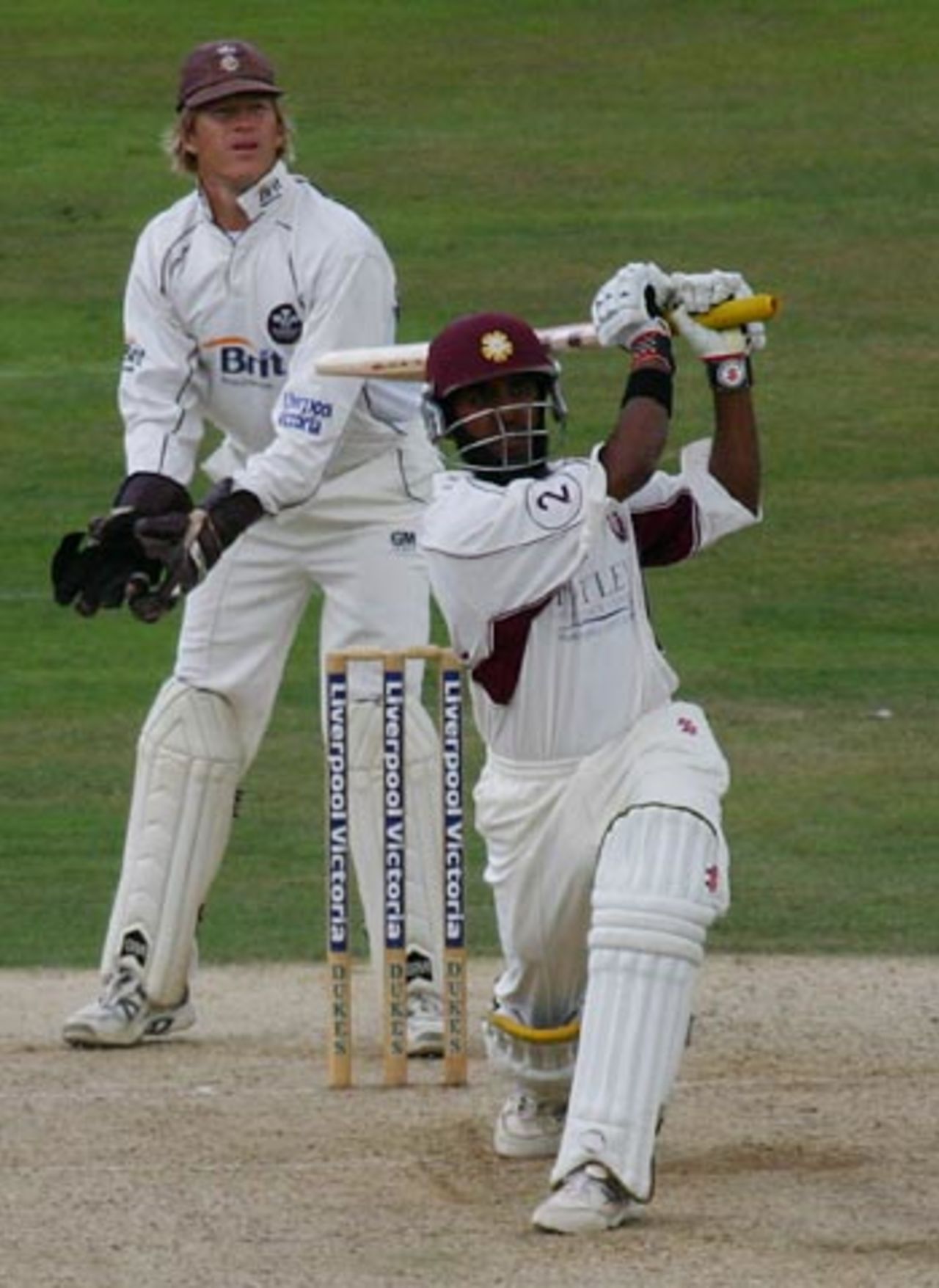 Bilal Shafayat smacks a straight four, Surrey v Northants, The Oval, August 2, 2006