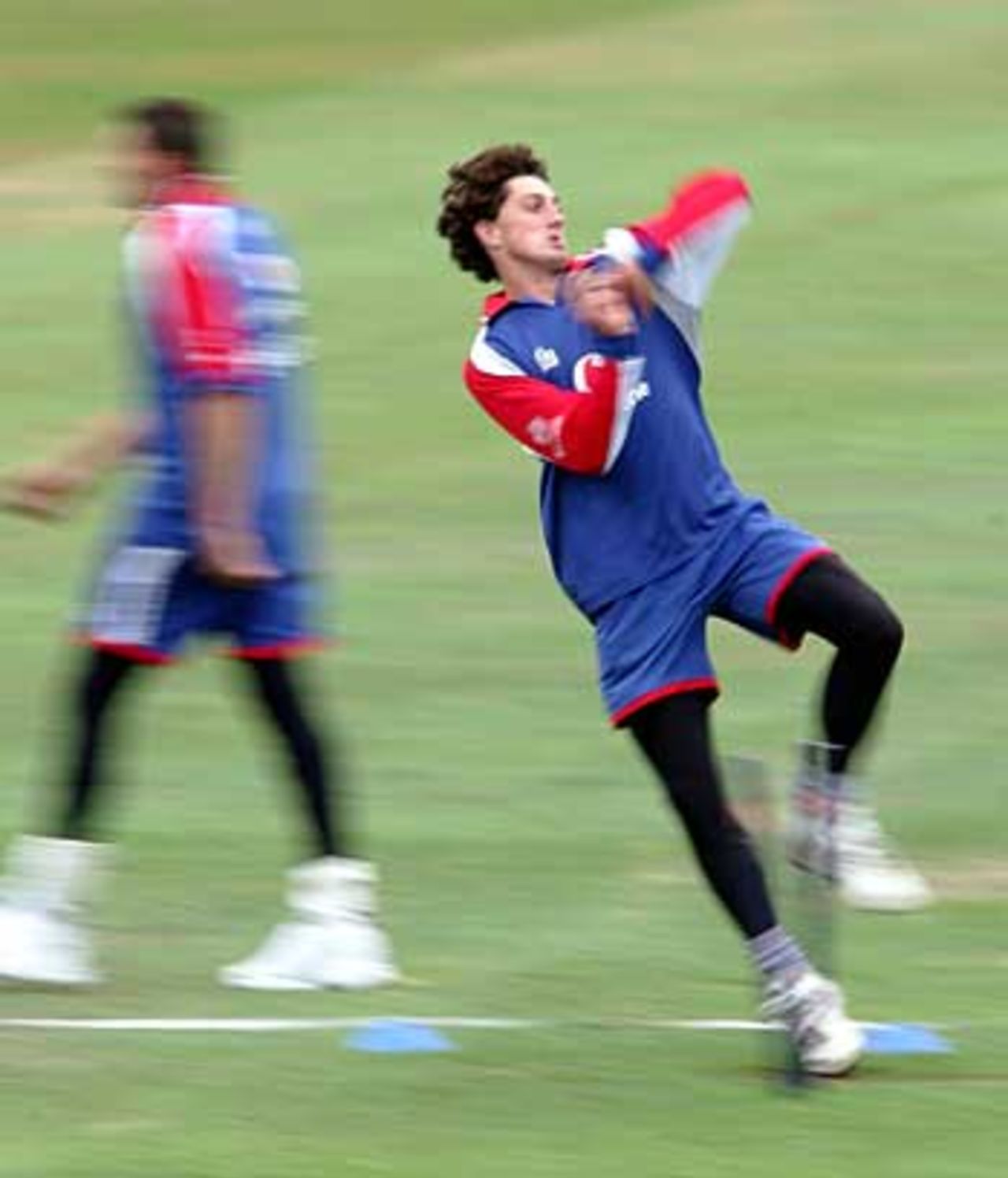 Jon Lewis is fighting for a place in the third Test after one cap earlier in the season, Headingley, August 3, 2006
