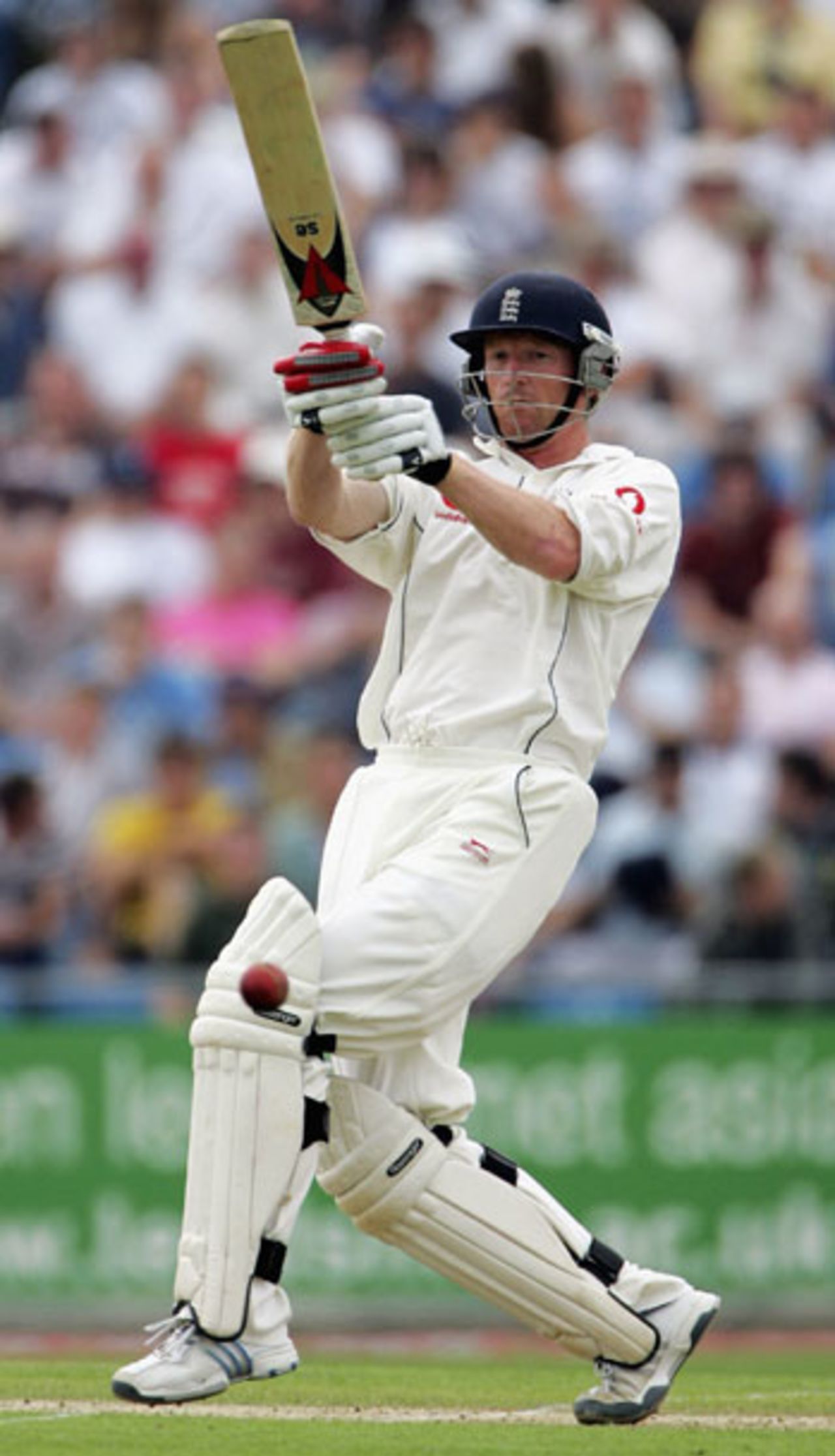 Paul Collingwood on the attack during his 31, England v Pakistan, 3rd Test, Headingley, August 4, 2006