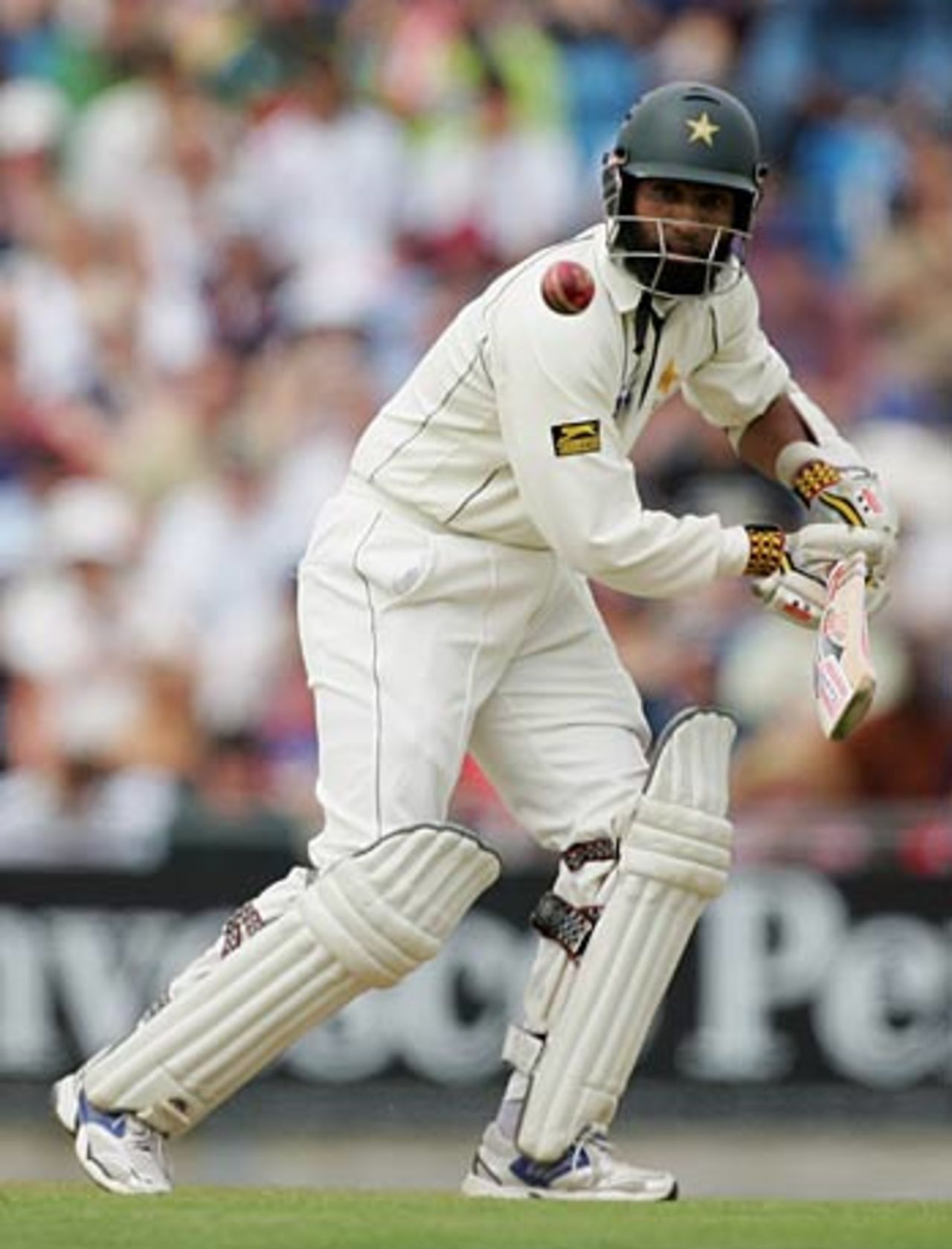Mohammad Yousuf guides the ball through point as he continues to flay the England attack, England v Pakistan, 3rd Test, Headingley, August 6, 2006