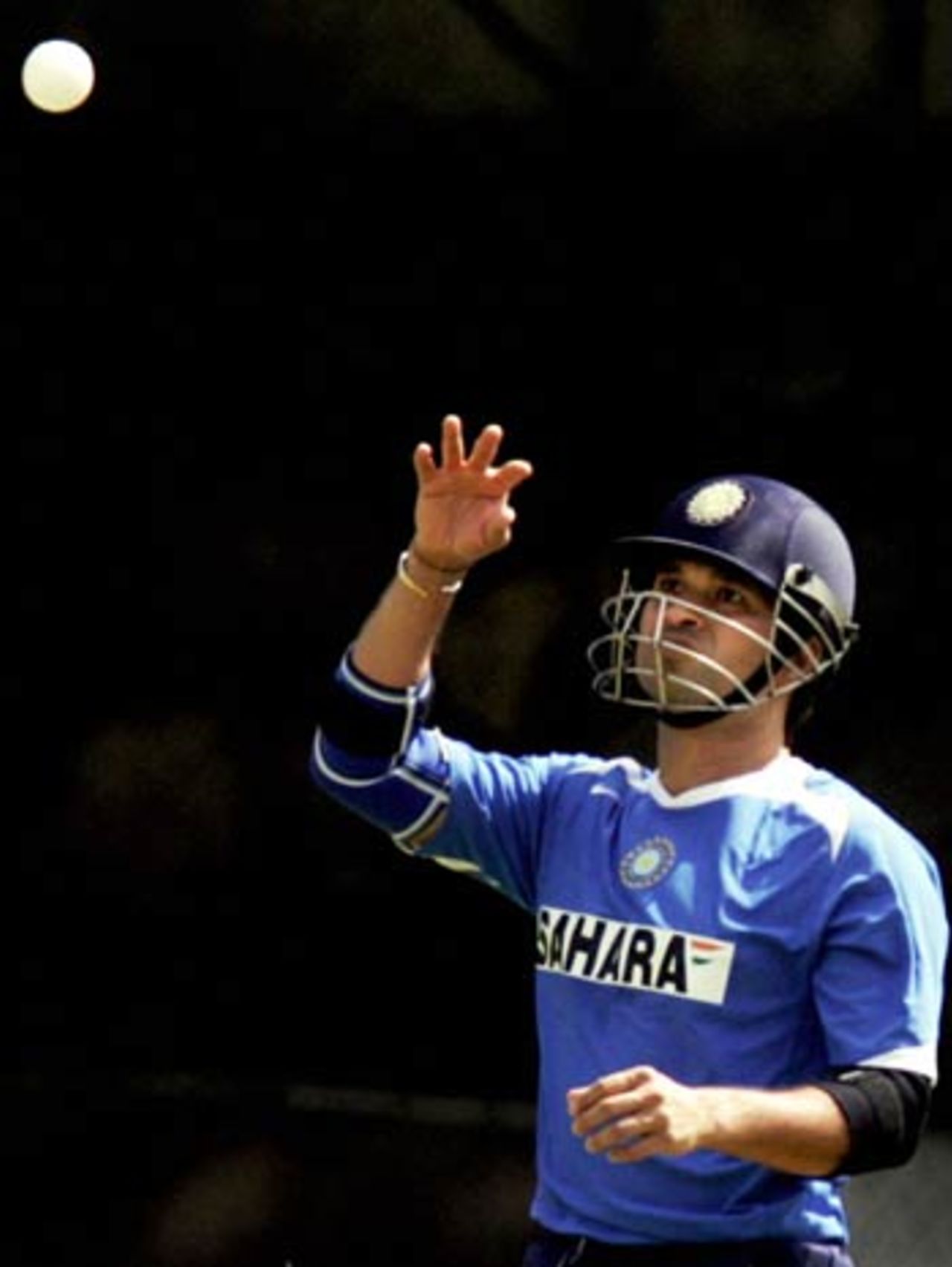 Sachin Tendulkar in fielding practice during the preparatory camp ahead of India's departure to Sri Lanka for the forthcoming tri-series, Bangalore, August 7, 2006