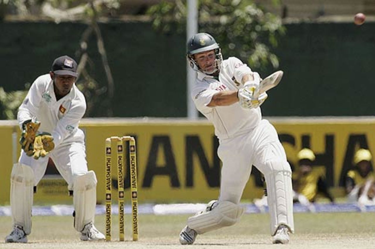 Mark Boucher smashes one through the off side, Sri Lanka v South Africa, 2nd Test, Colombo, 4th day, August 7, 2006