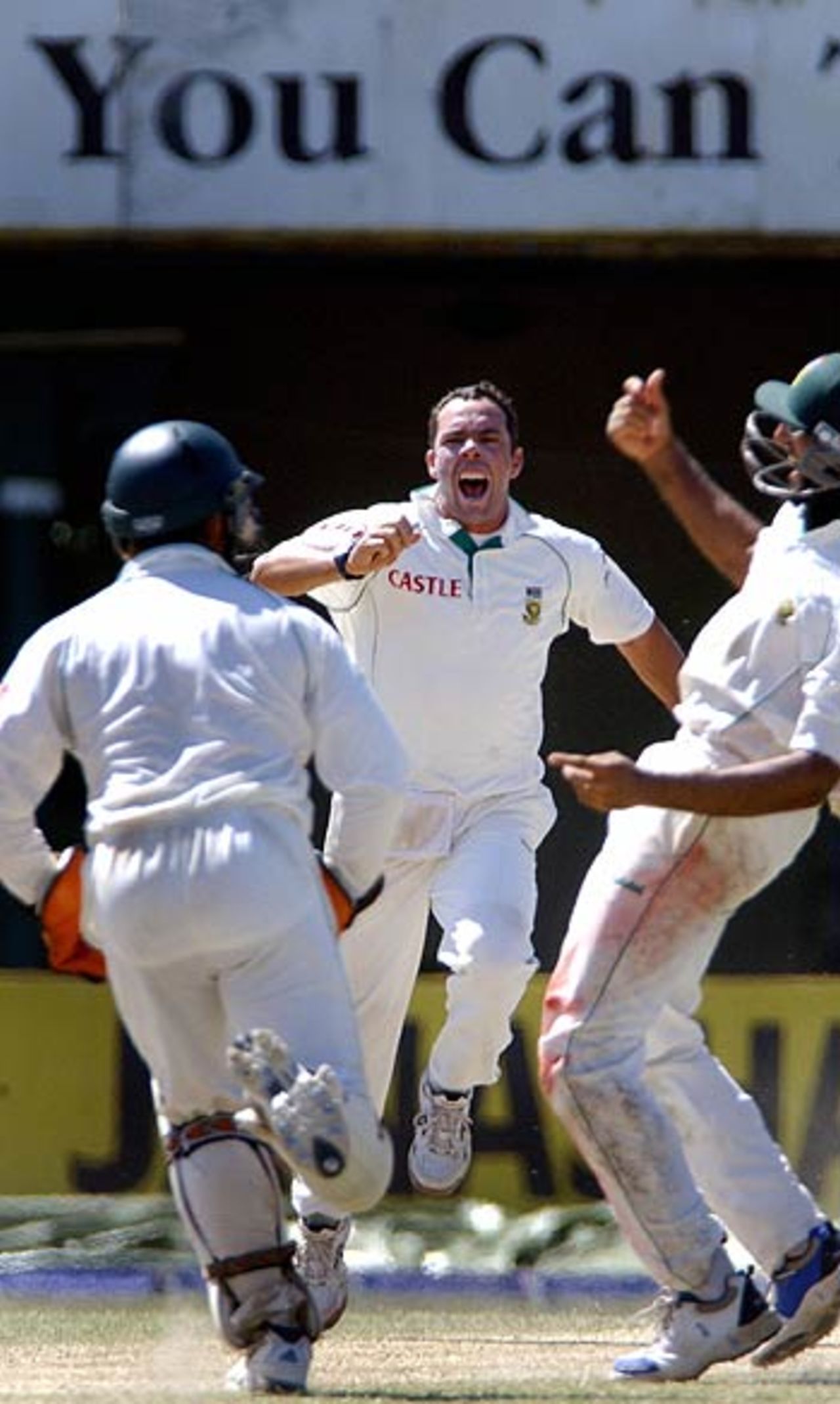 Nicky Boje is ecstatic after dismissing Sanath Jayasuriya, Sri Lanka v South Africa, 2nd Test, Colombo, 4th day, August 7, 2006