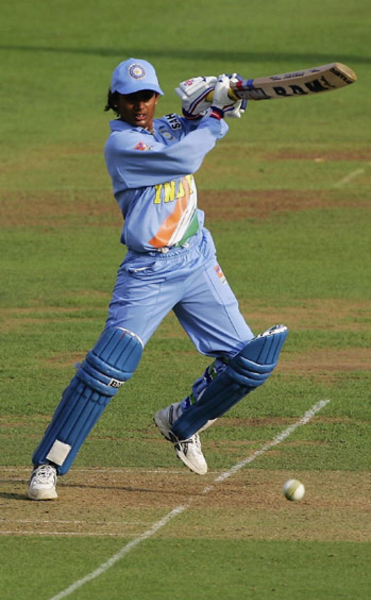Mithali Raj drives delightfully off the back foot, England Women v India Women, 1st ODI, Lord's, August 14, 2006