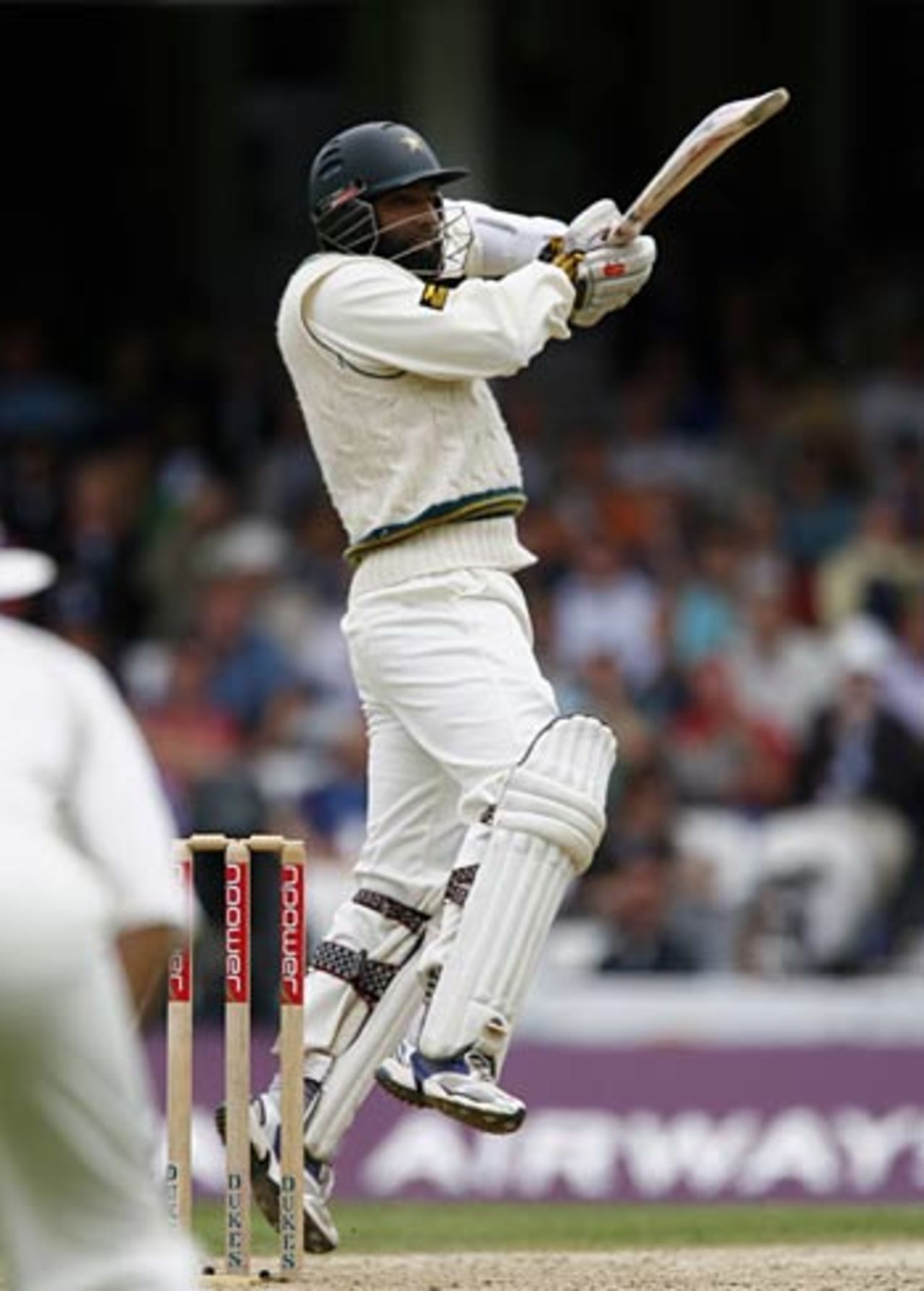 Mohammad Yousuf rides a short ball as he, once again, settles in against the England attack, England v Pakistan, 4th Test, The Oval, August 18, 2006