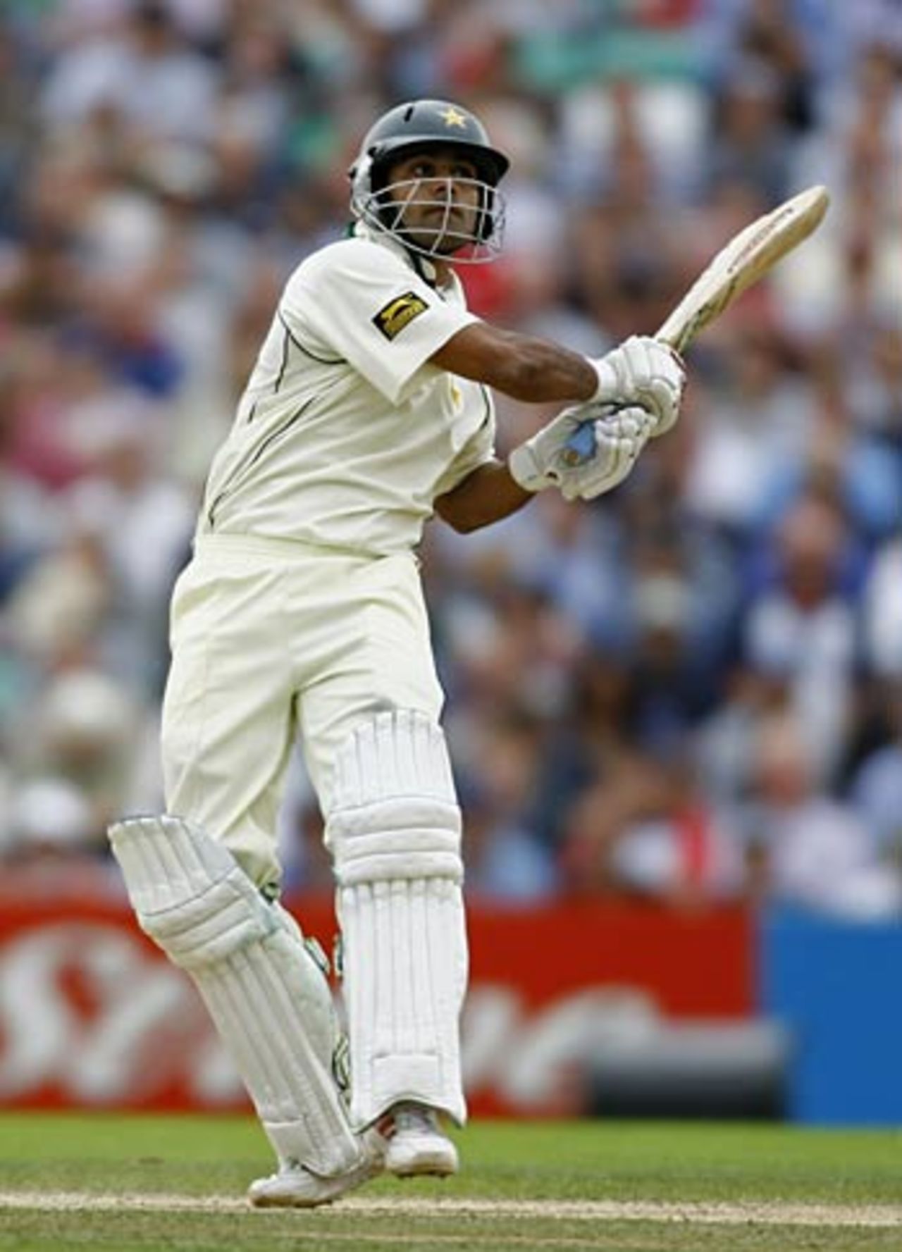 Mohammad Hafeez pulls as Pakistan's lead grows, England v Pakistan, 4th Test, The Oval, August 18, 2006