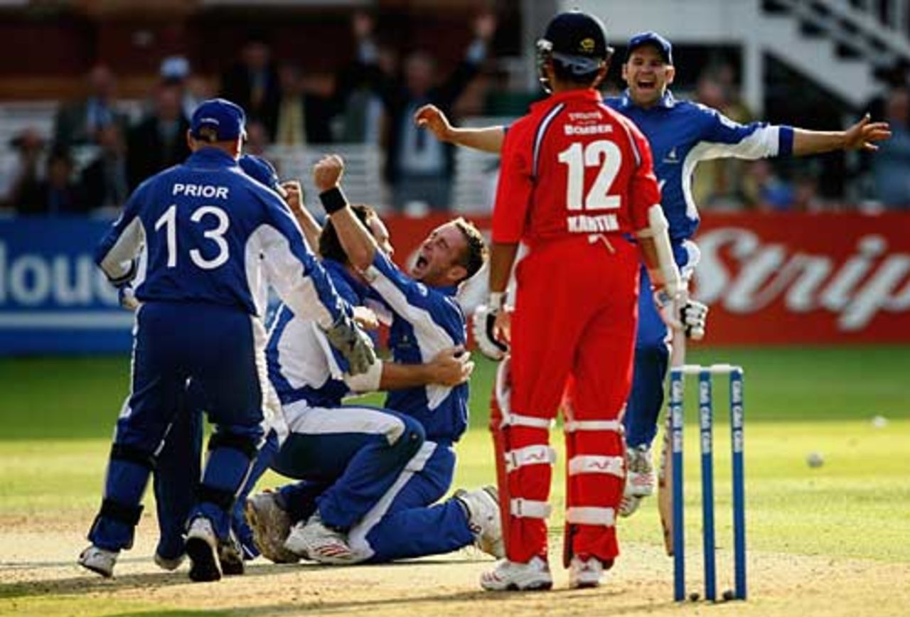 Sussex celebrate the winning wicket at Lord's, Lancashire v Sussex, C&G Trophy Final, Lord's, August 26, 2006