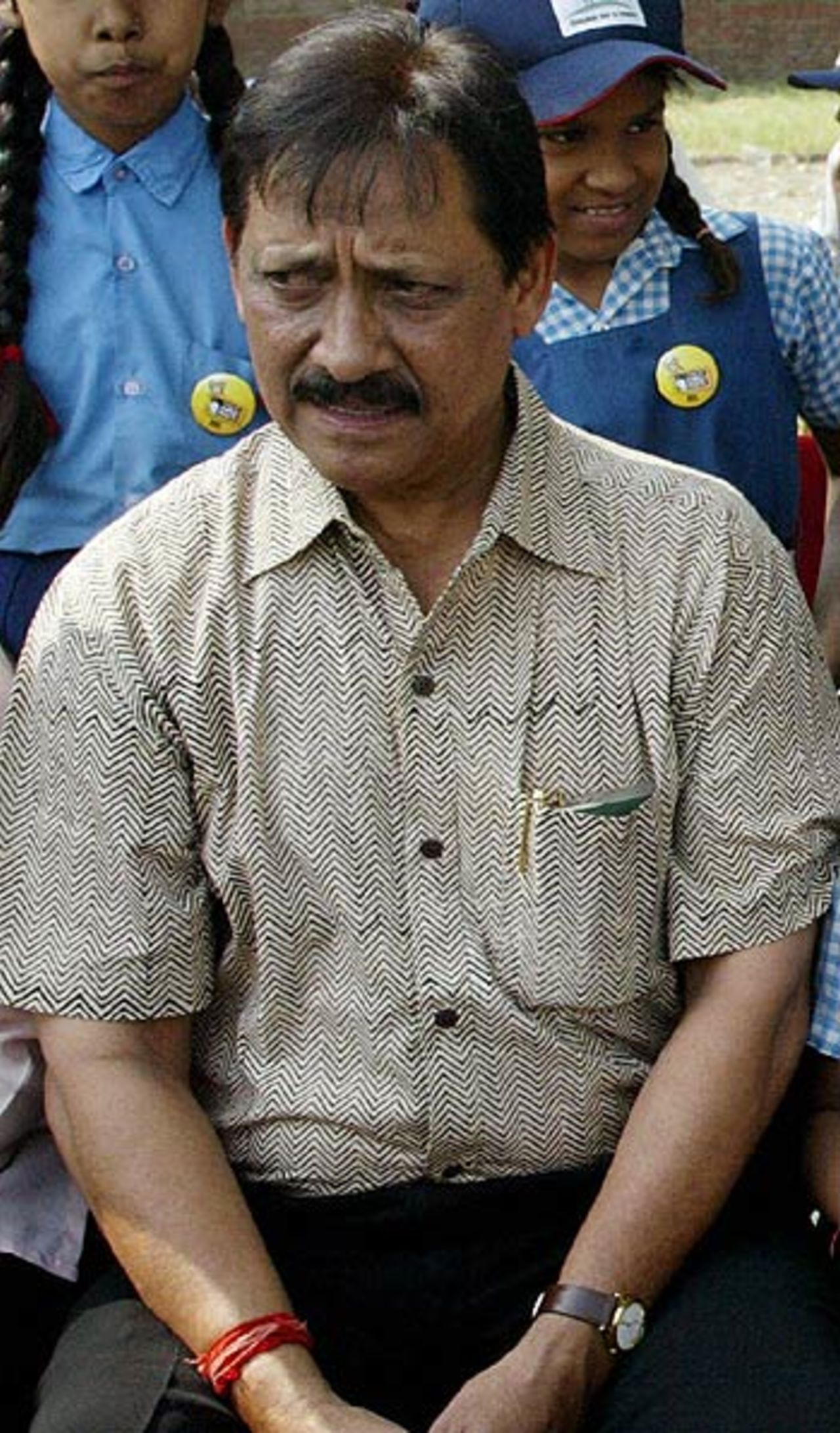 Chetan Chauhan at the CRY Cadence Corporate Cricket Challenge in New Delhi, October 15, 2005
