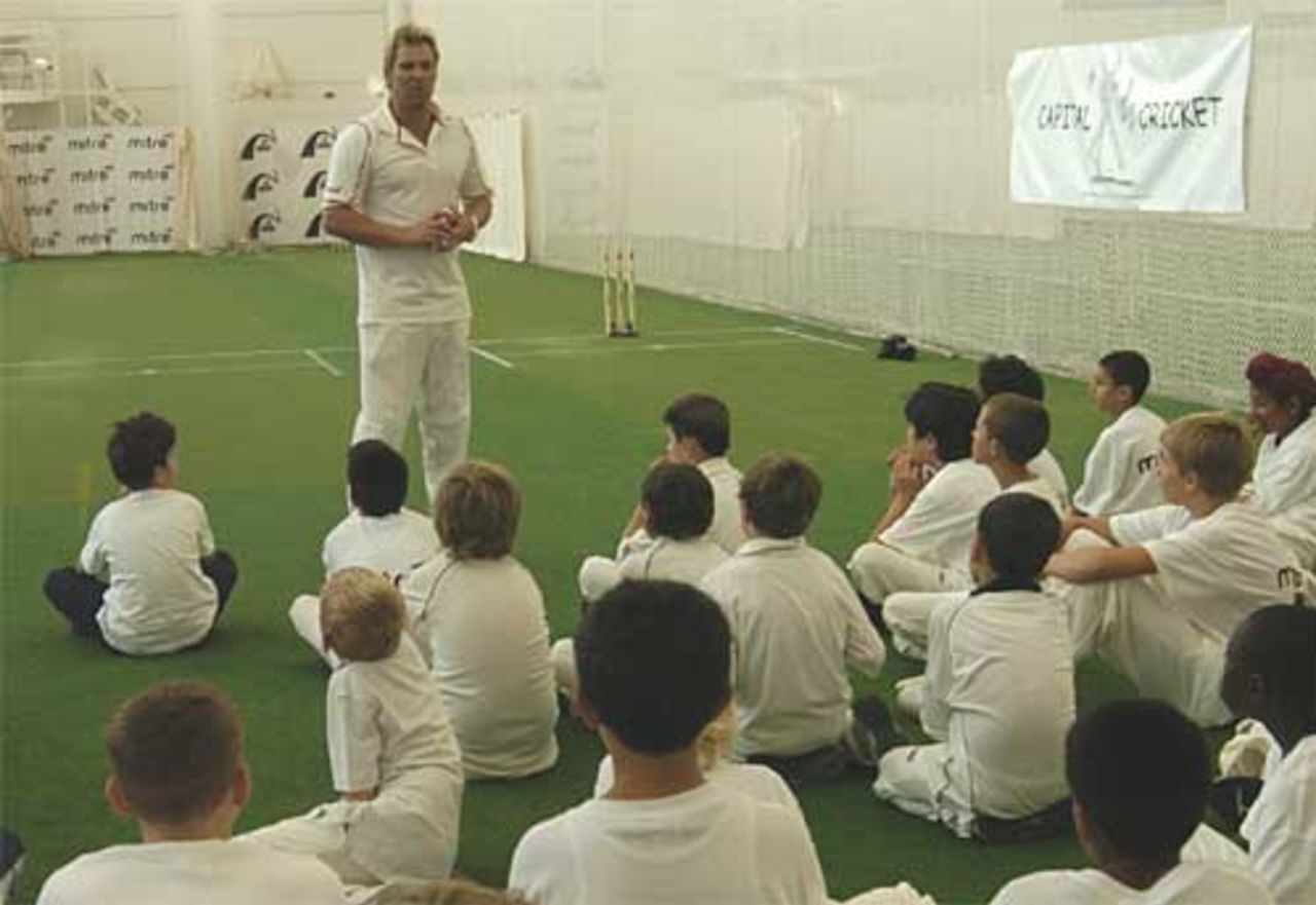 Shane Warne addresses a rapt young audience at the Mitre Grassroots Initiative at Lord's, 6 September, 2006