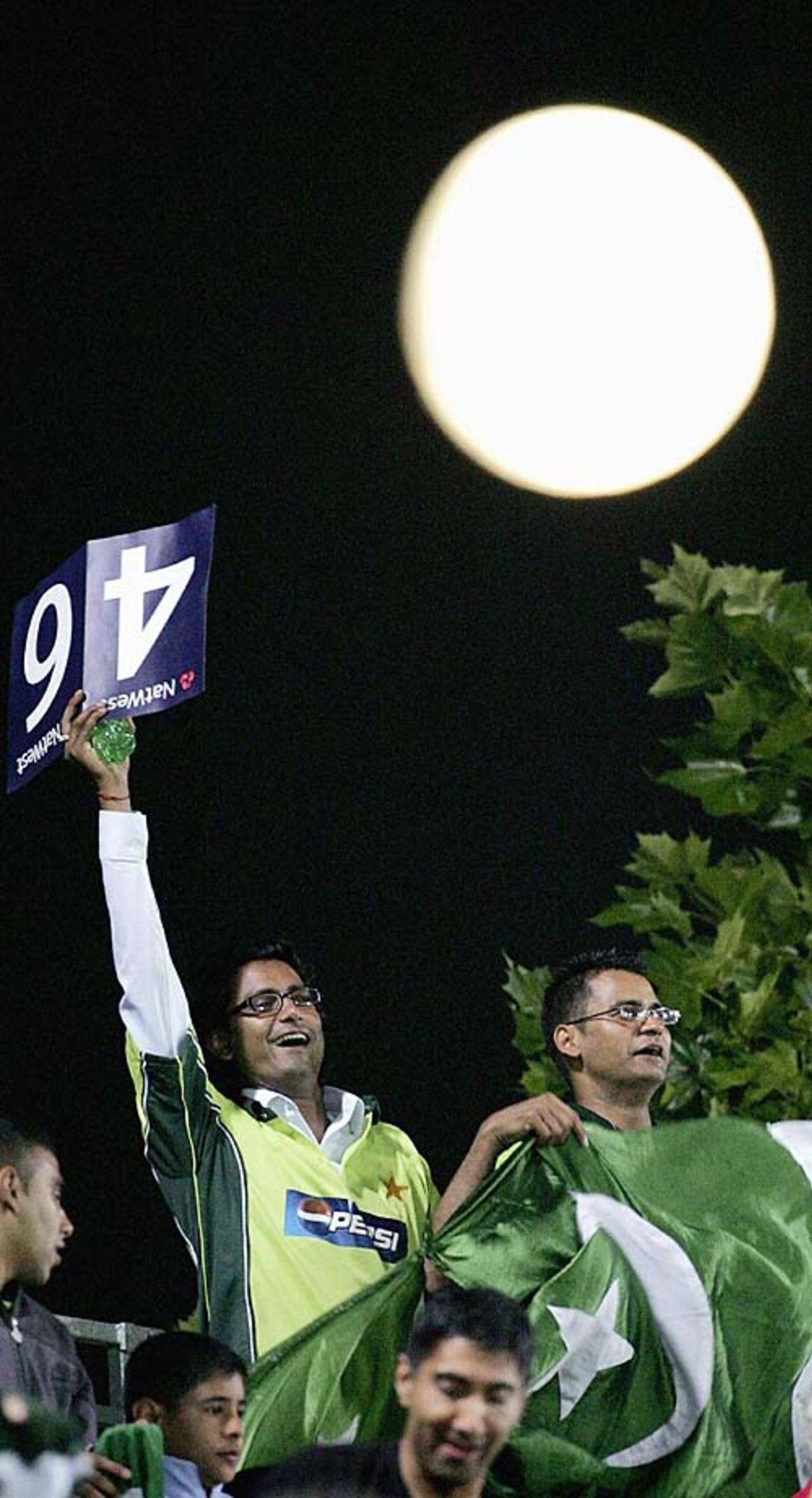 Pakistani fans roar their support under a nearly full moon,  England v Pakistan, 3rd ODI, The Rose Bowl, September 5, 2006