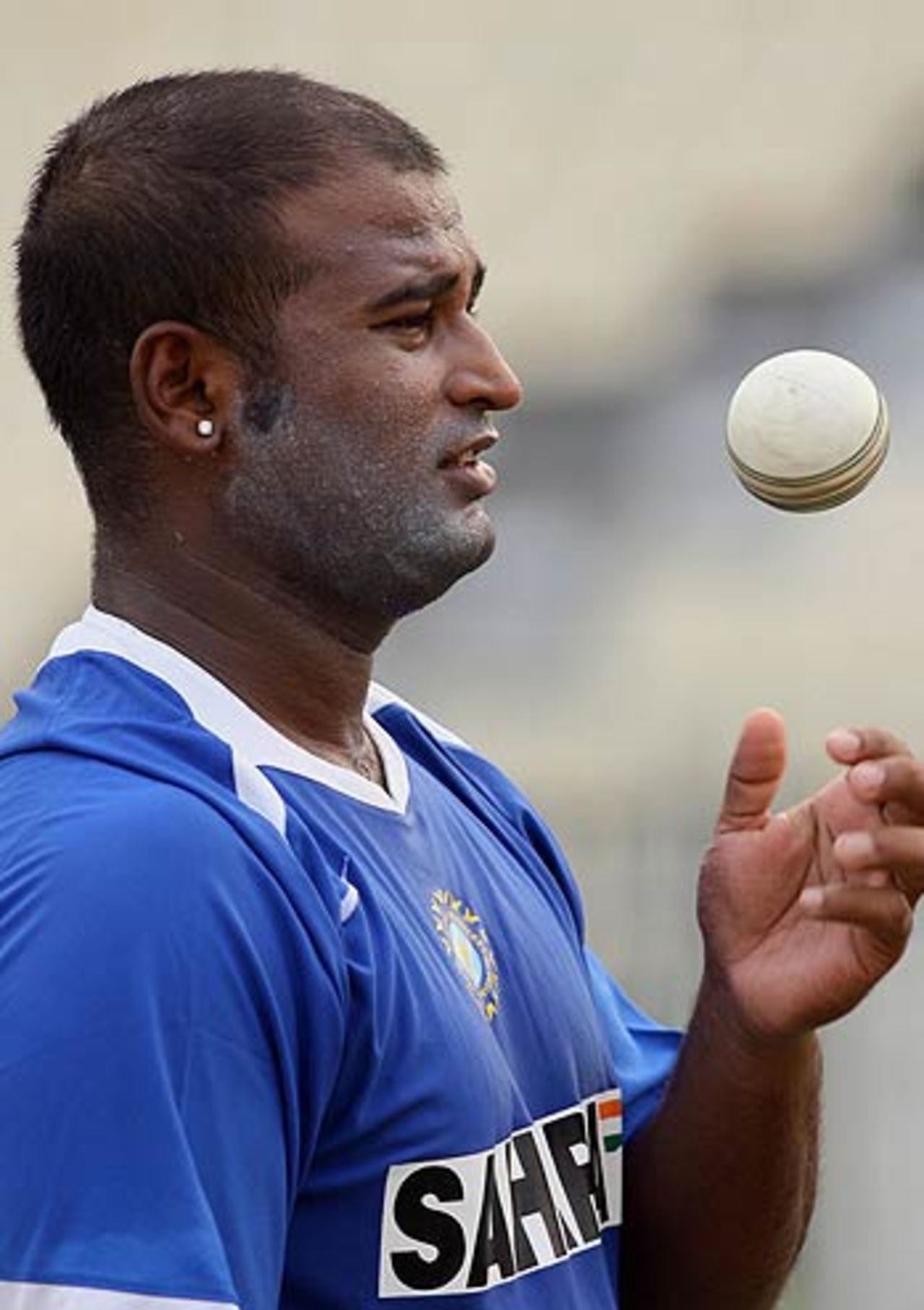 Ramesh Powar gets ready to bowl during a practice session, Kinrara Academy Oval, Kuala Lumpur, September 13, 2006