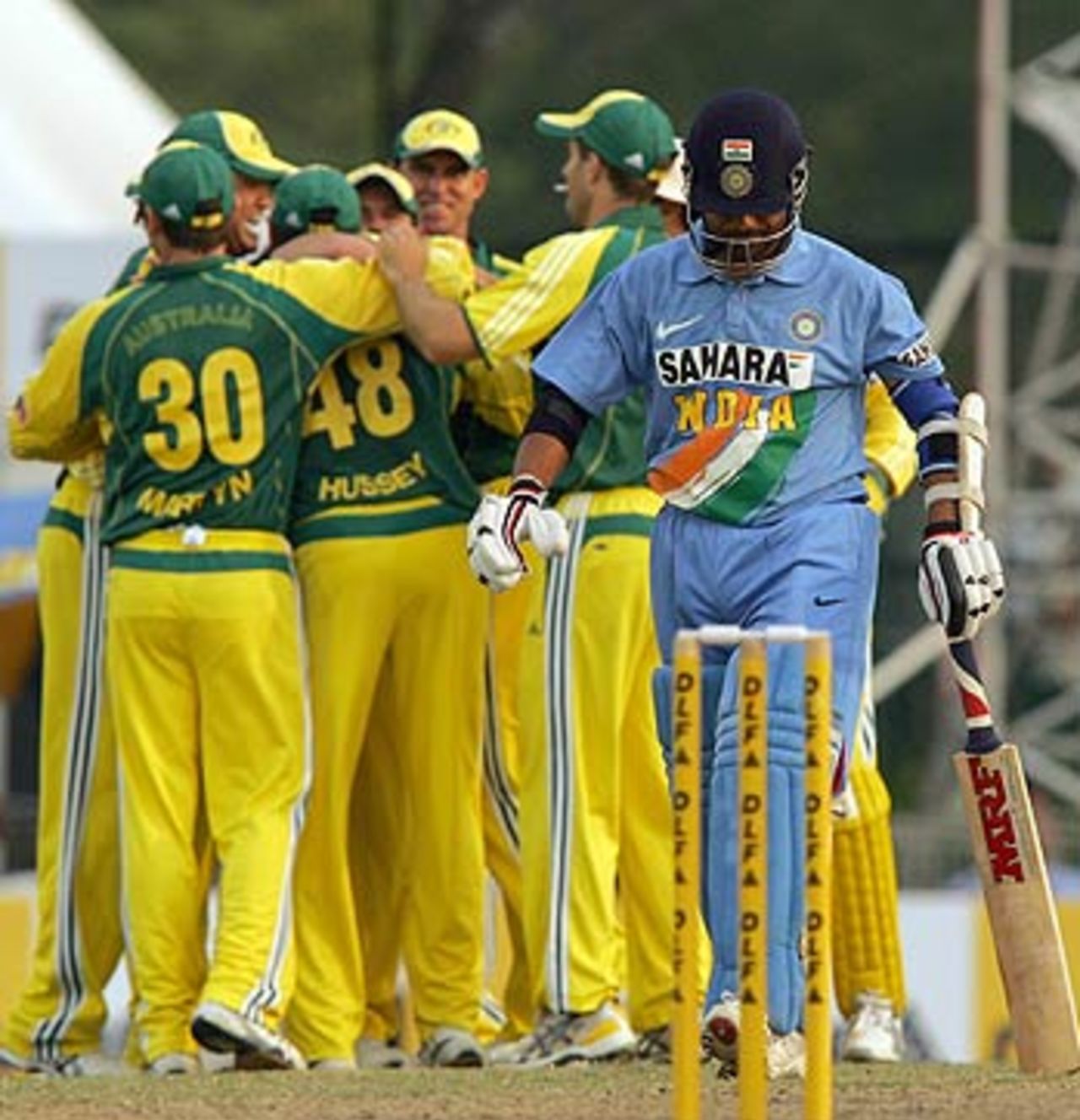 Australia claim the crucial wicket of Sachin Tendulkar, India v Australia, DLF Cup, 6th match, Kinrara Academy Oval, September 22, 2006