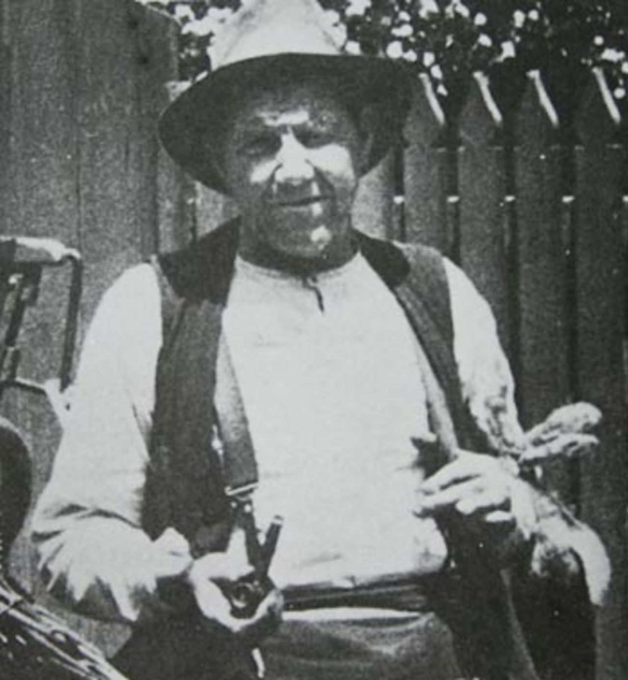Yabba doing his day job, 1932